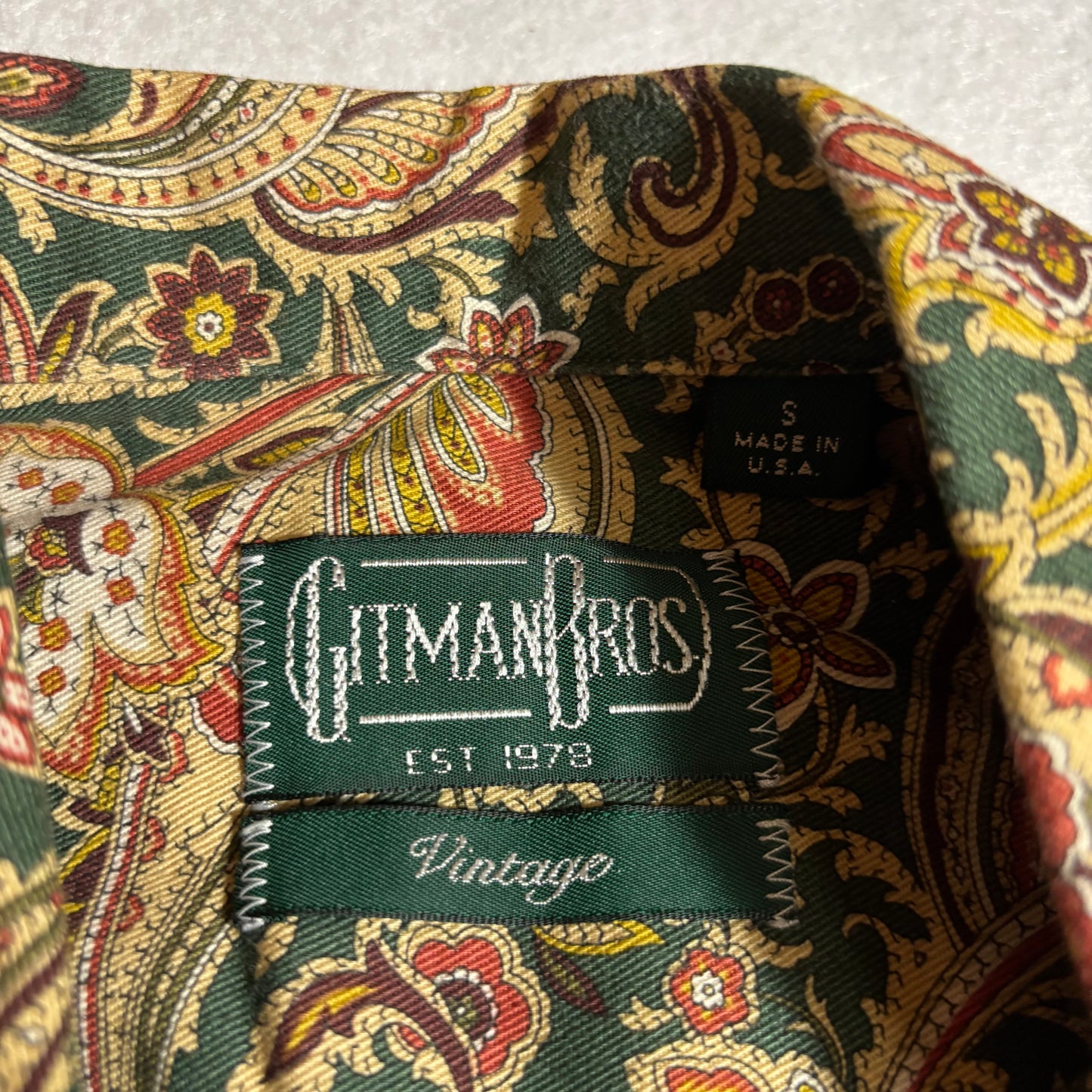 Men's Button Shirt Small