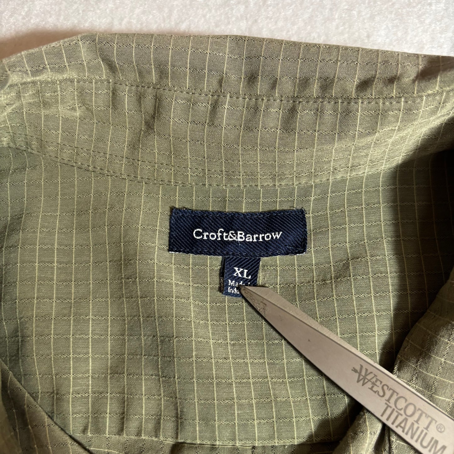 Men's Button Shirt XL