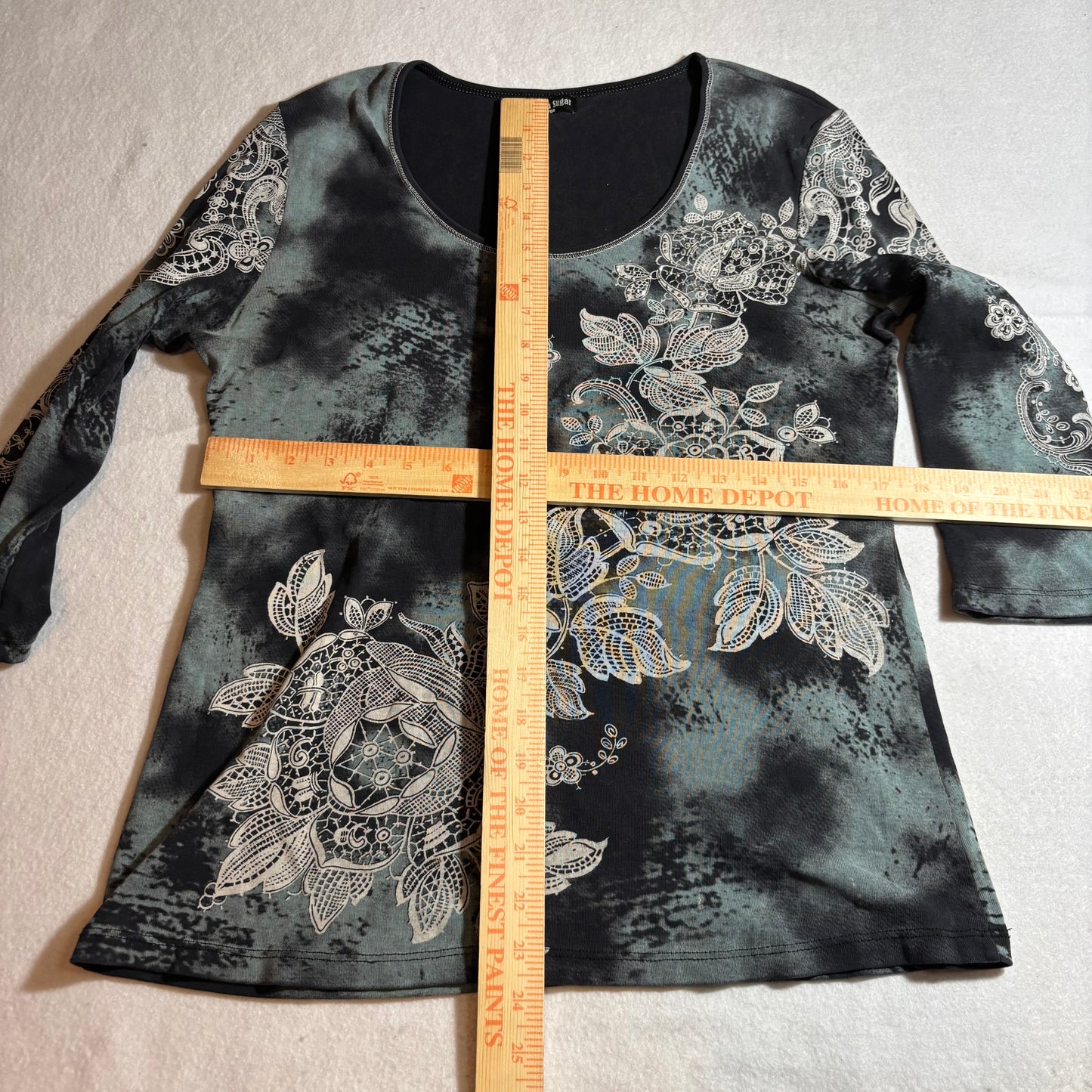 Women's Shirt Large