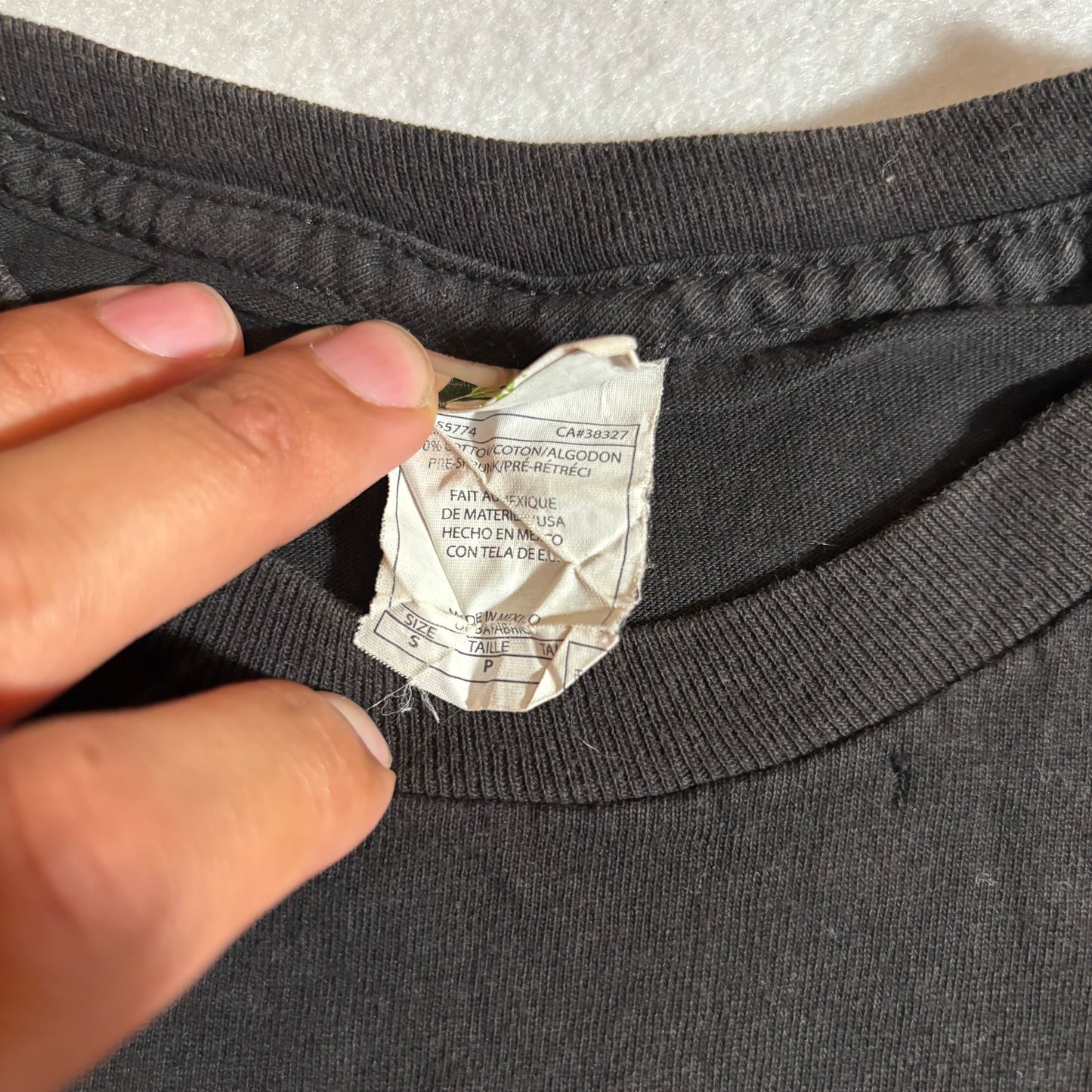 Men’s Shirt Small