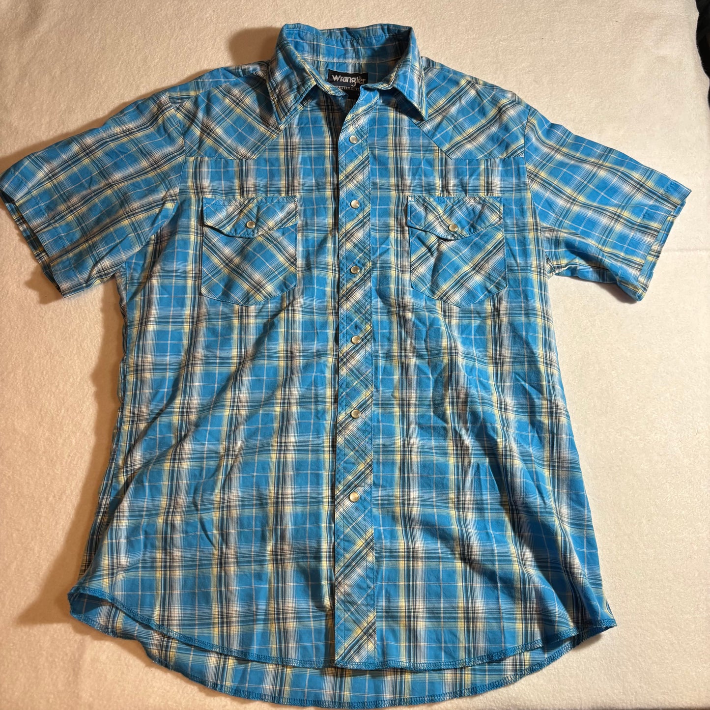 Men's Button Shirt Small