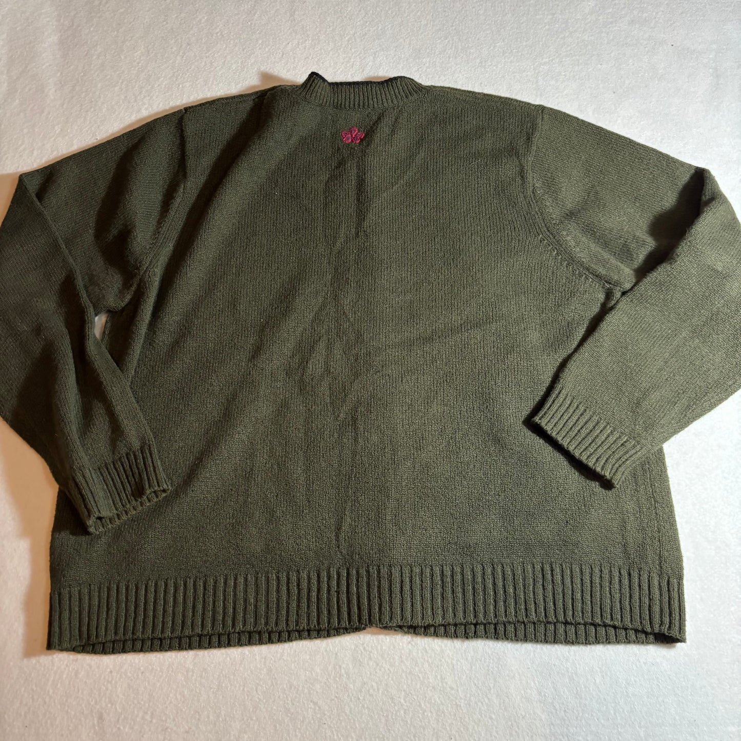 Women’s Sweater Large
