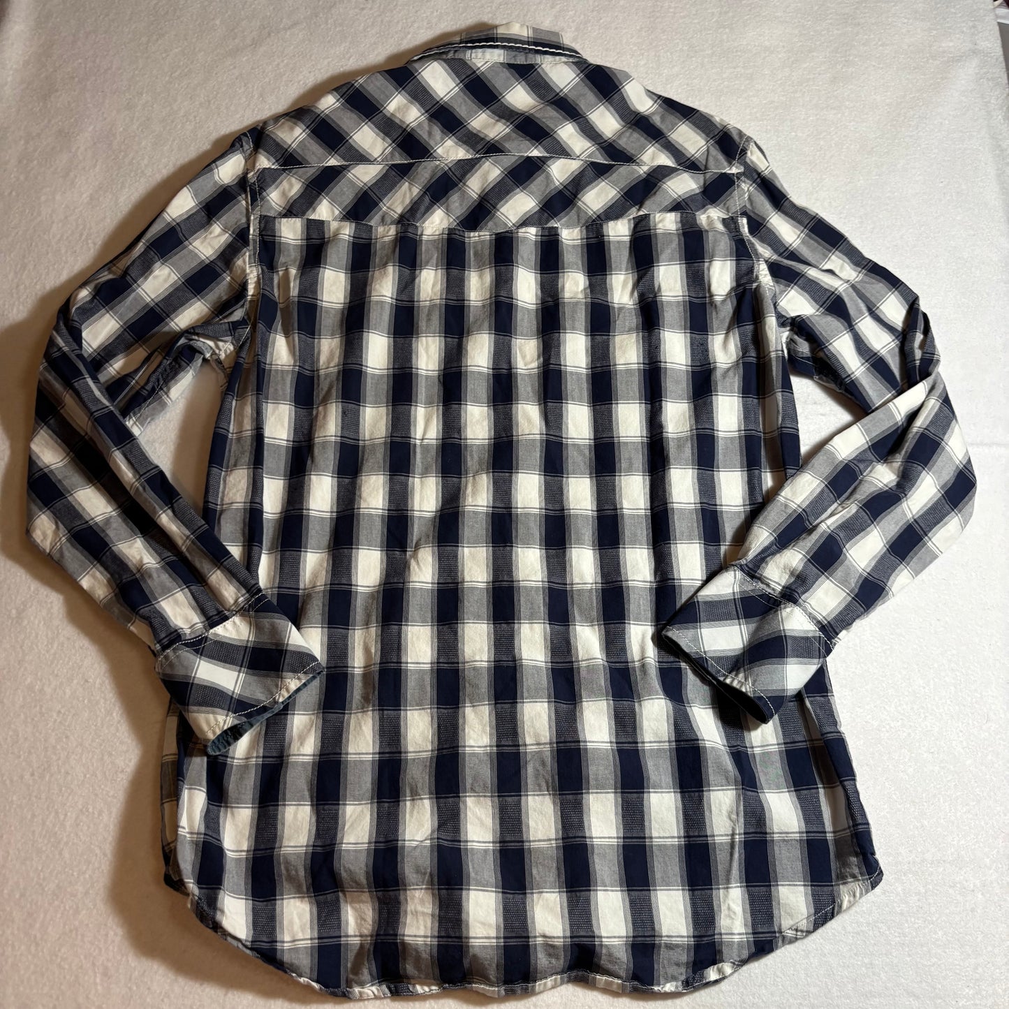 Men's Button Shirt Medium