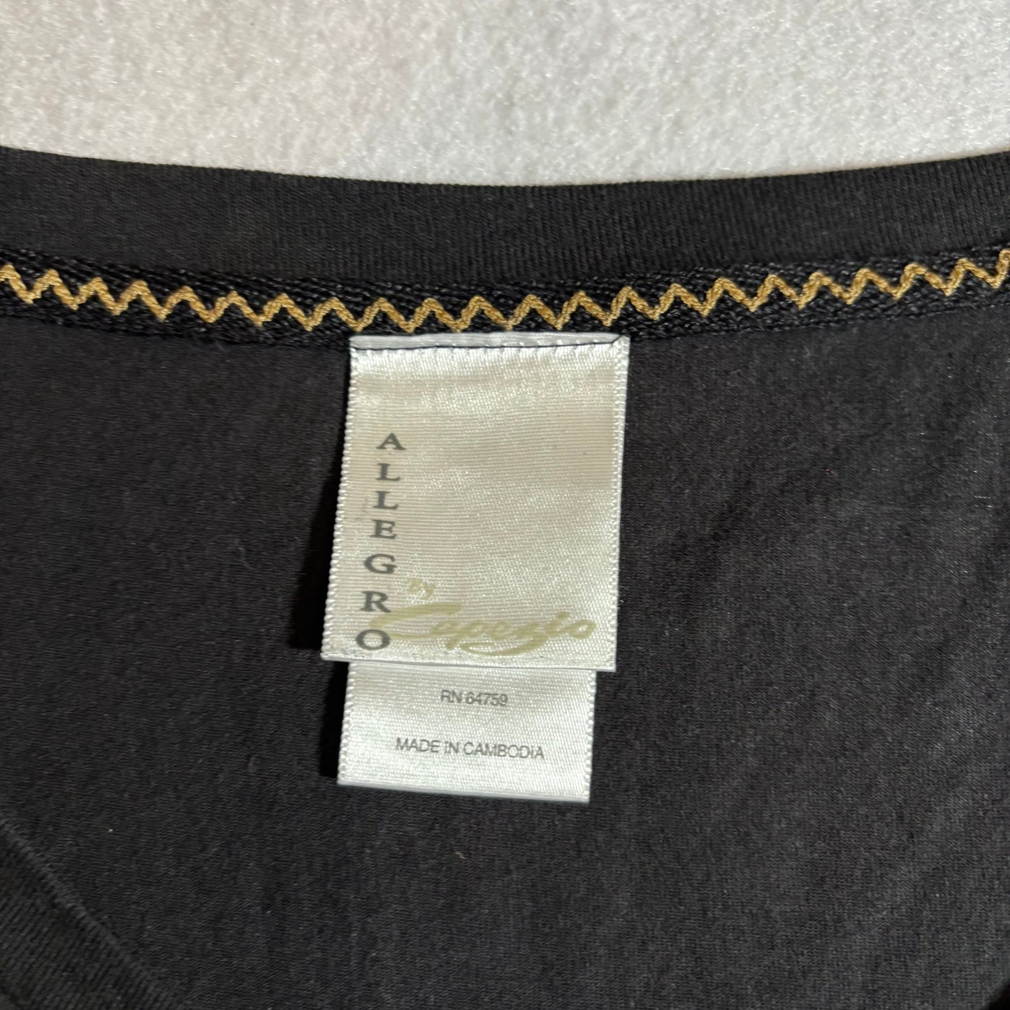 Women's Shirt Large