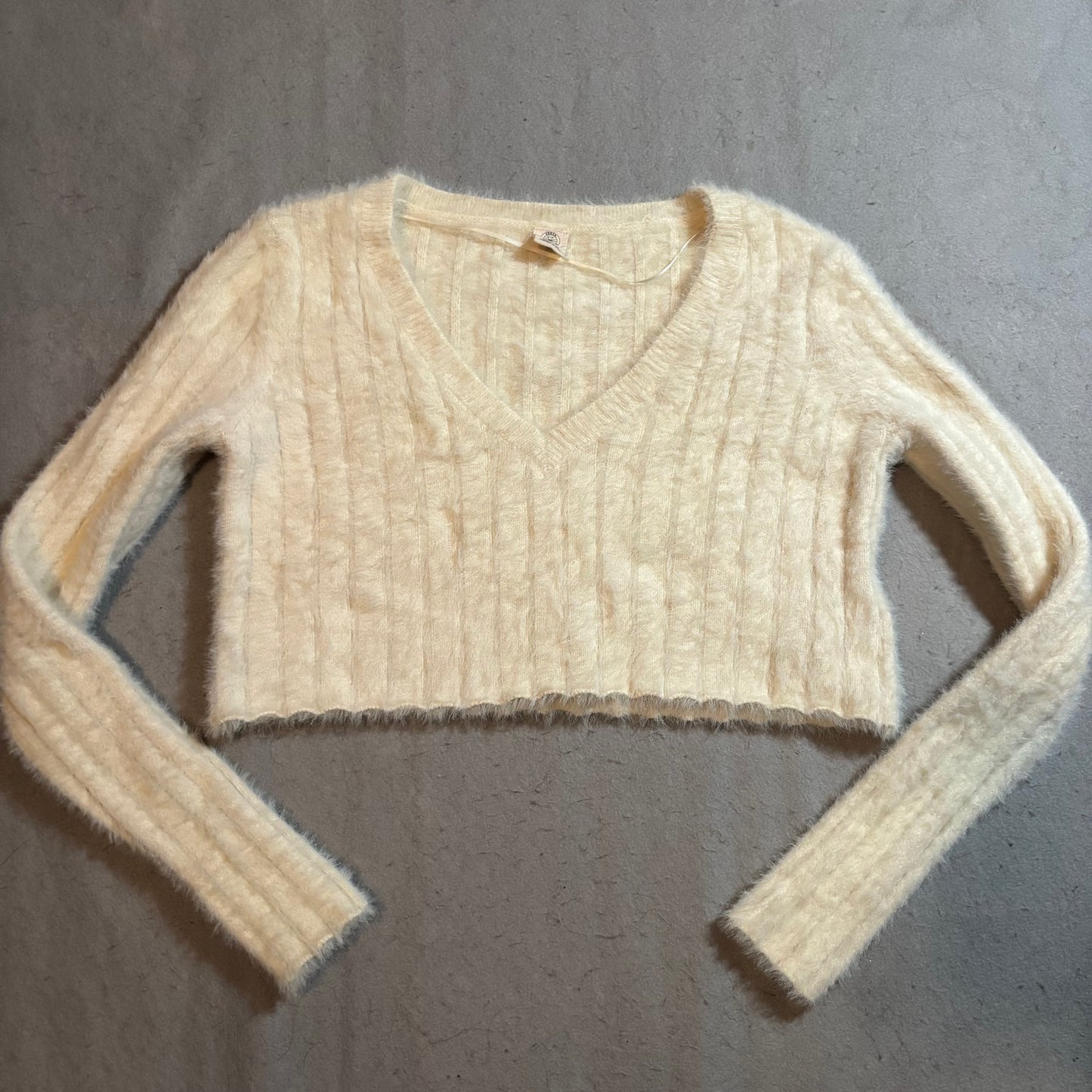 Women’s Sweater Small