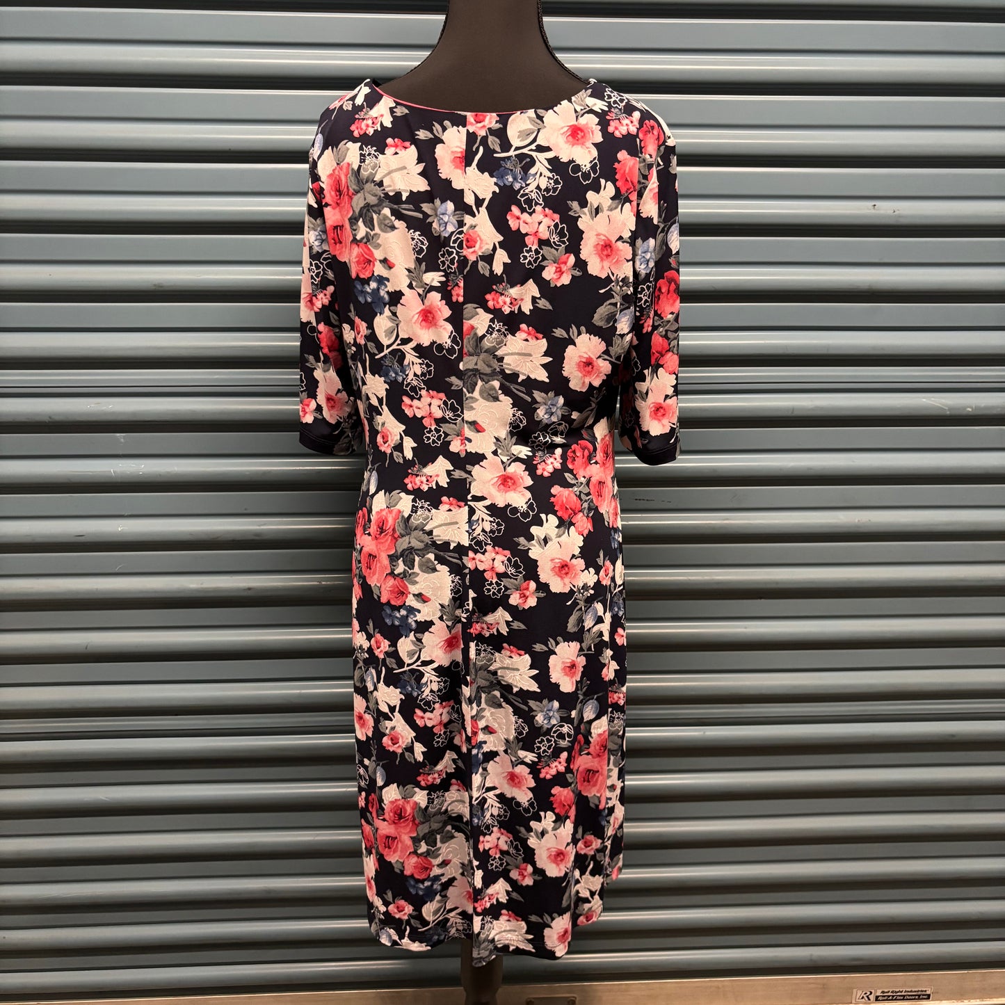 Women's Dress 14