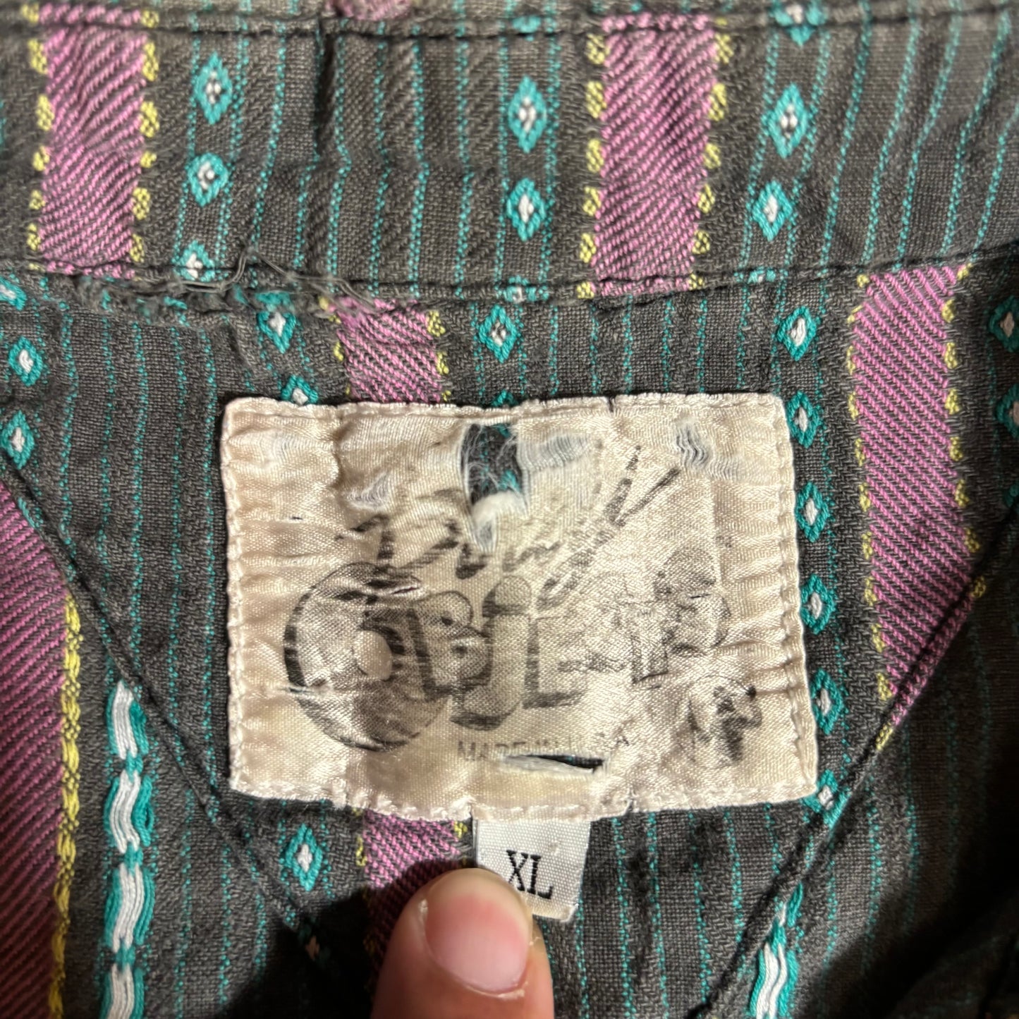 Men's Button Shirt XL