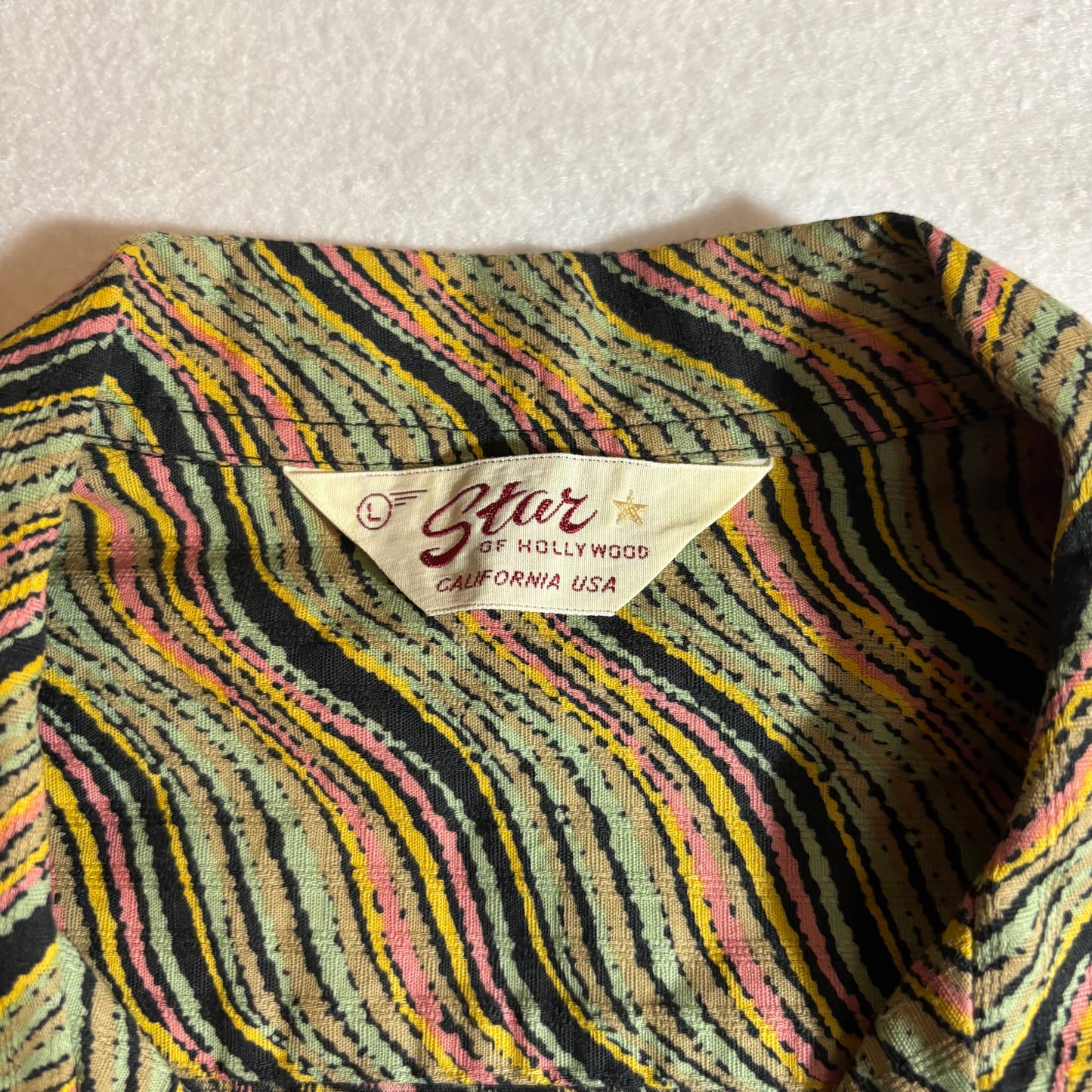 Men's Button Shirt Large