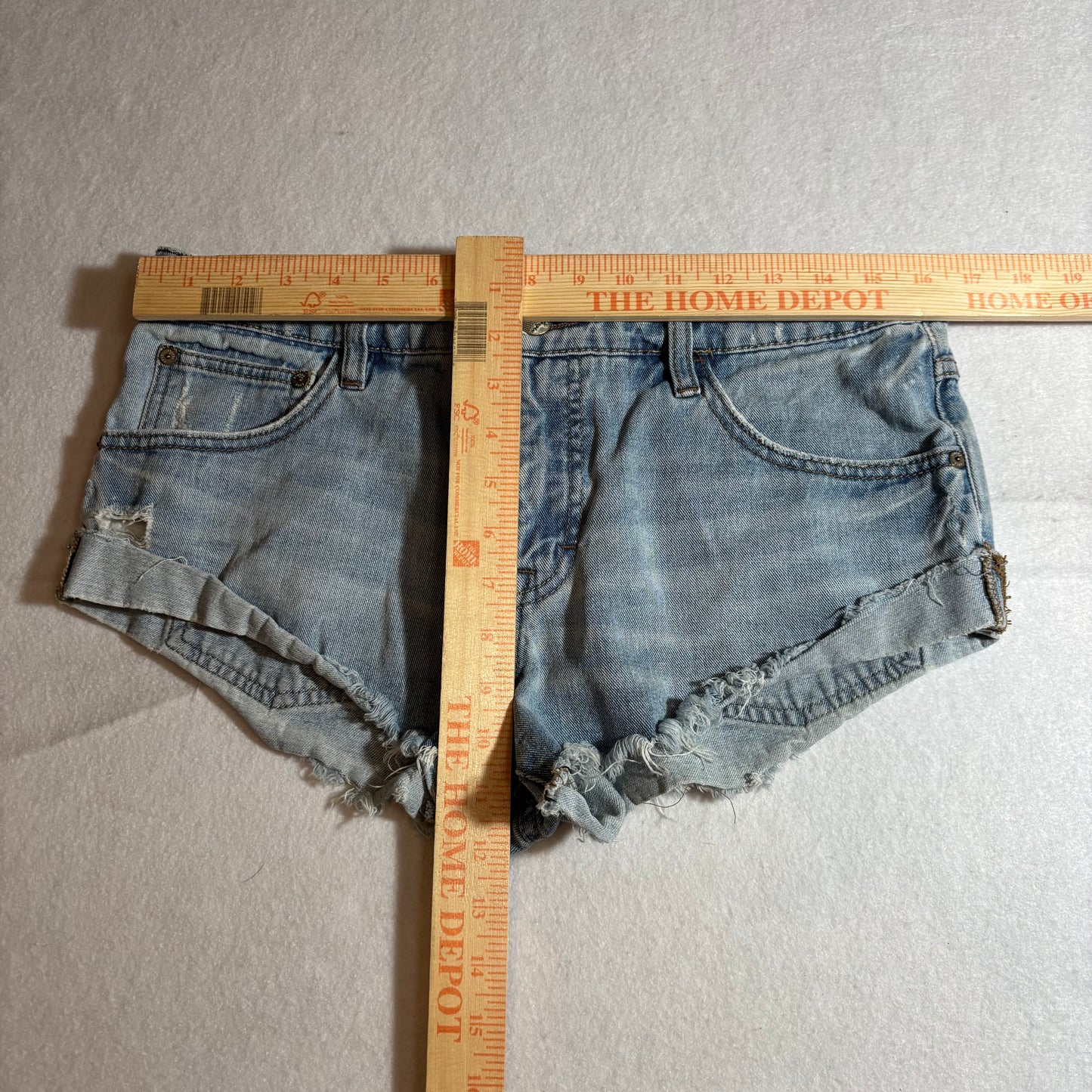 Women's Shorts 27