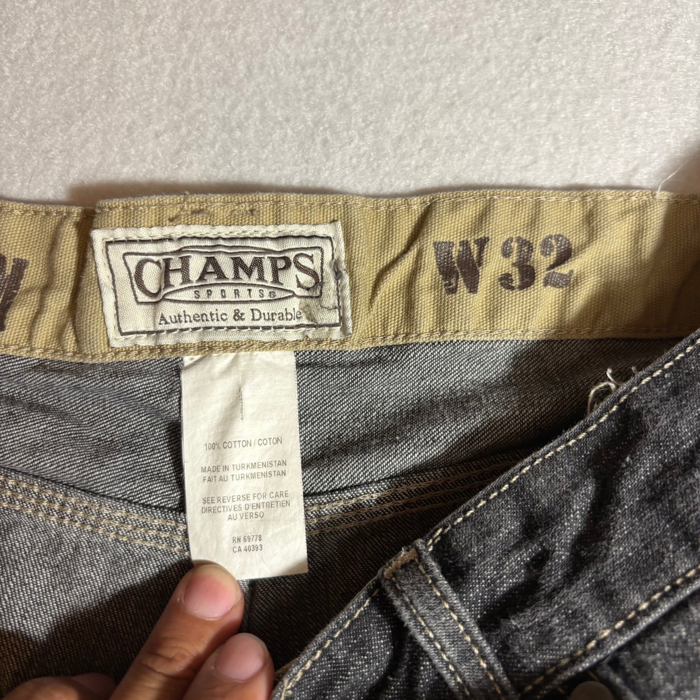 Men’s Shorts 32