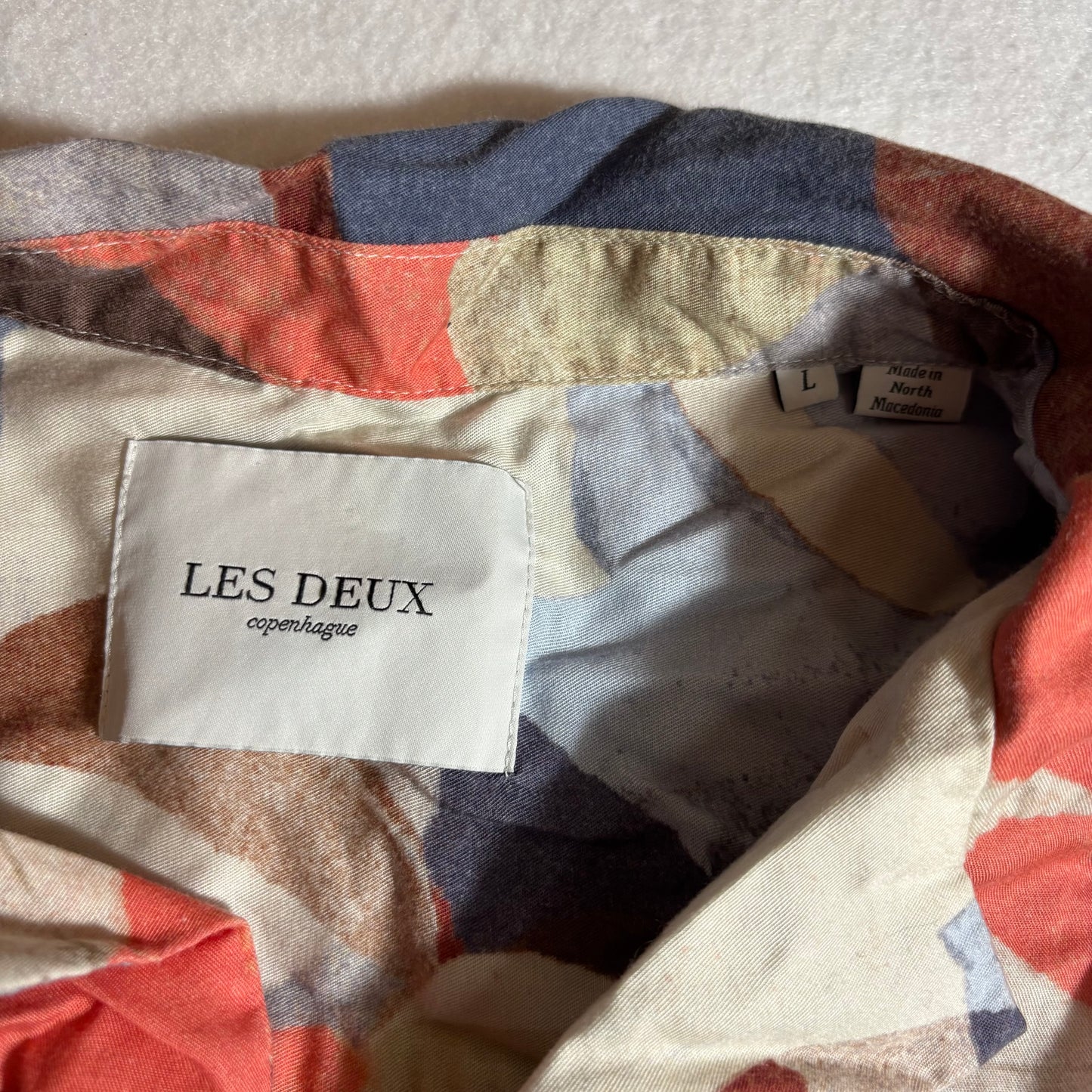 Men's Button Shirt Large