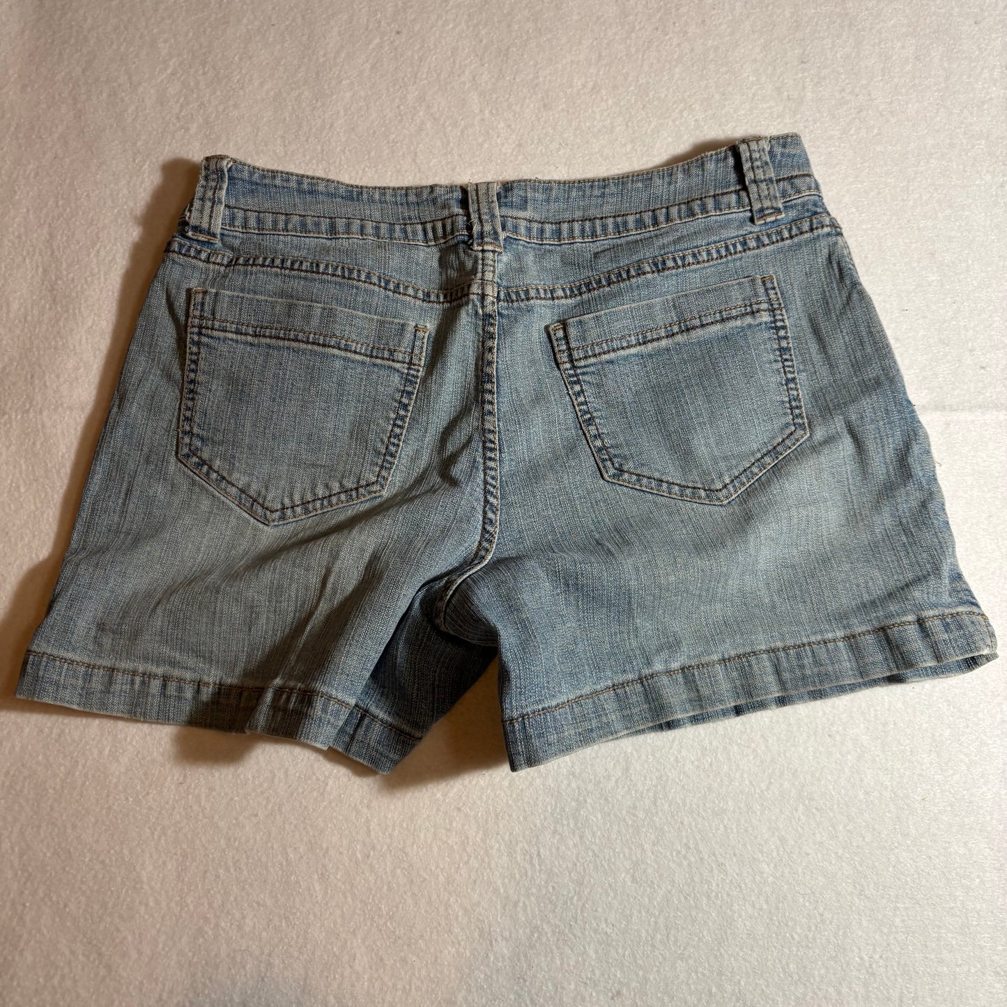 Women's Shorts 10