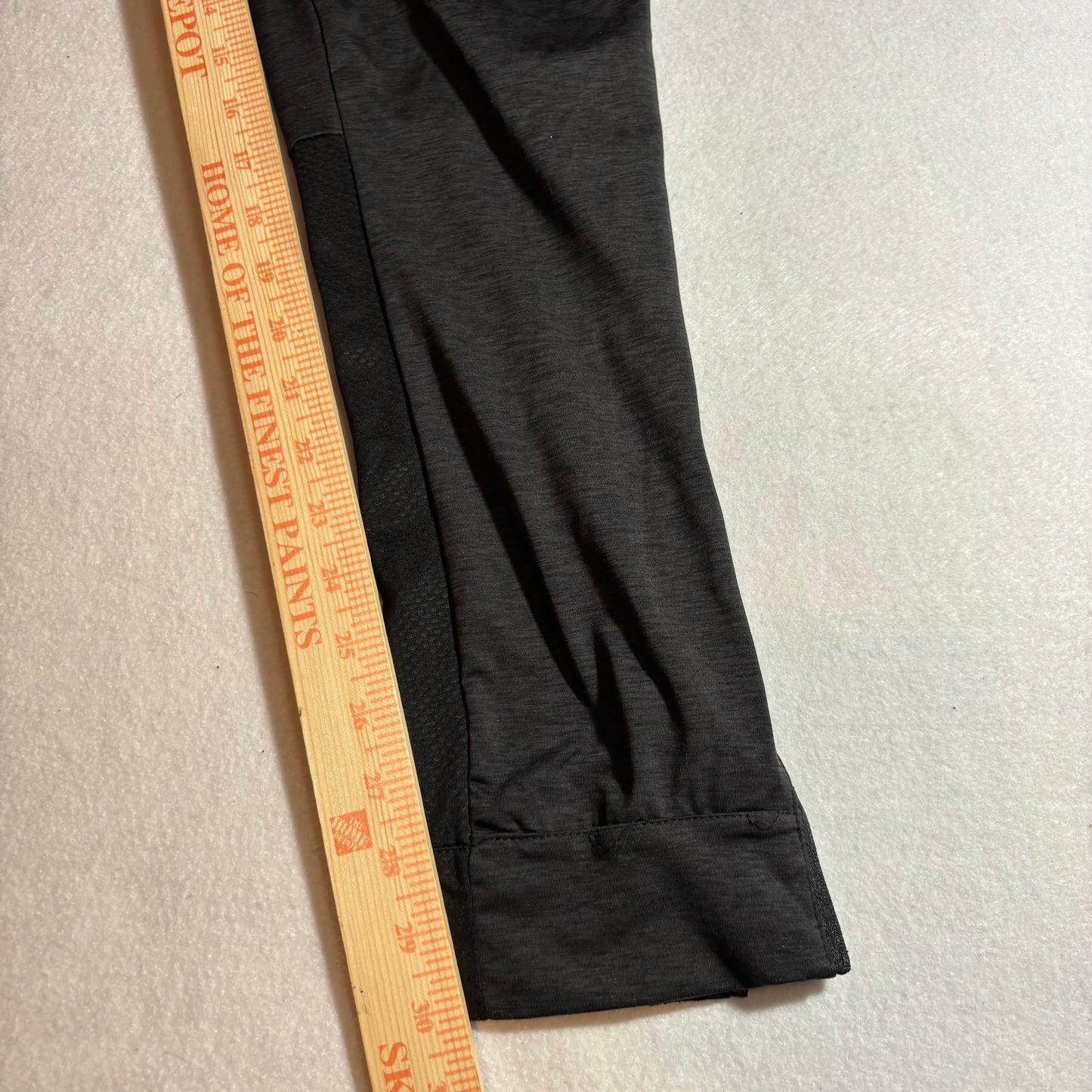 Men's Pants Medium