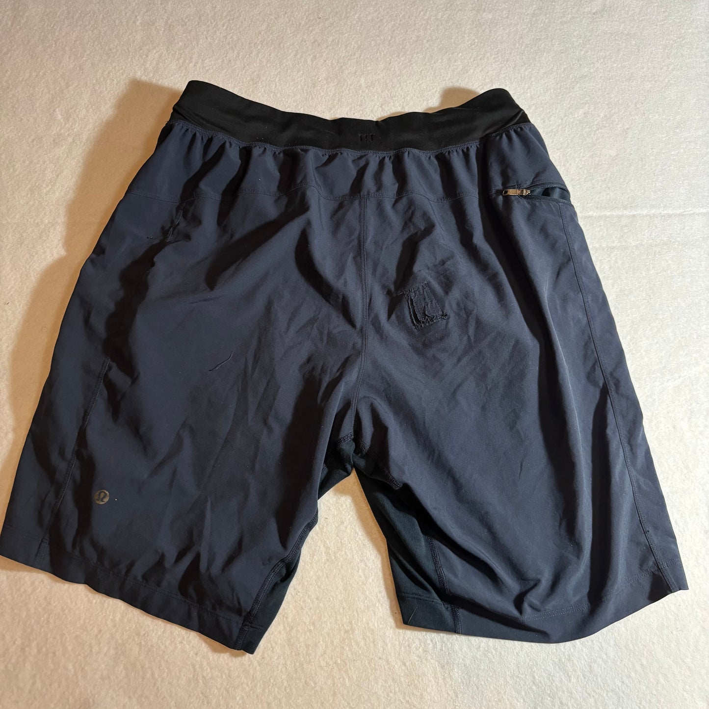 Men's Shorts Medium