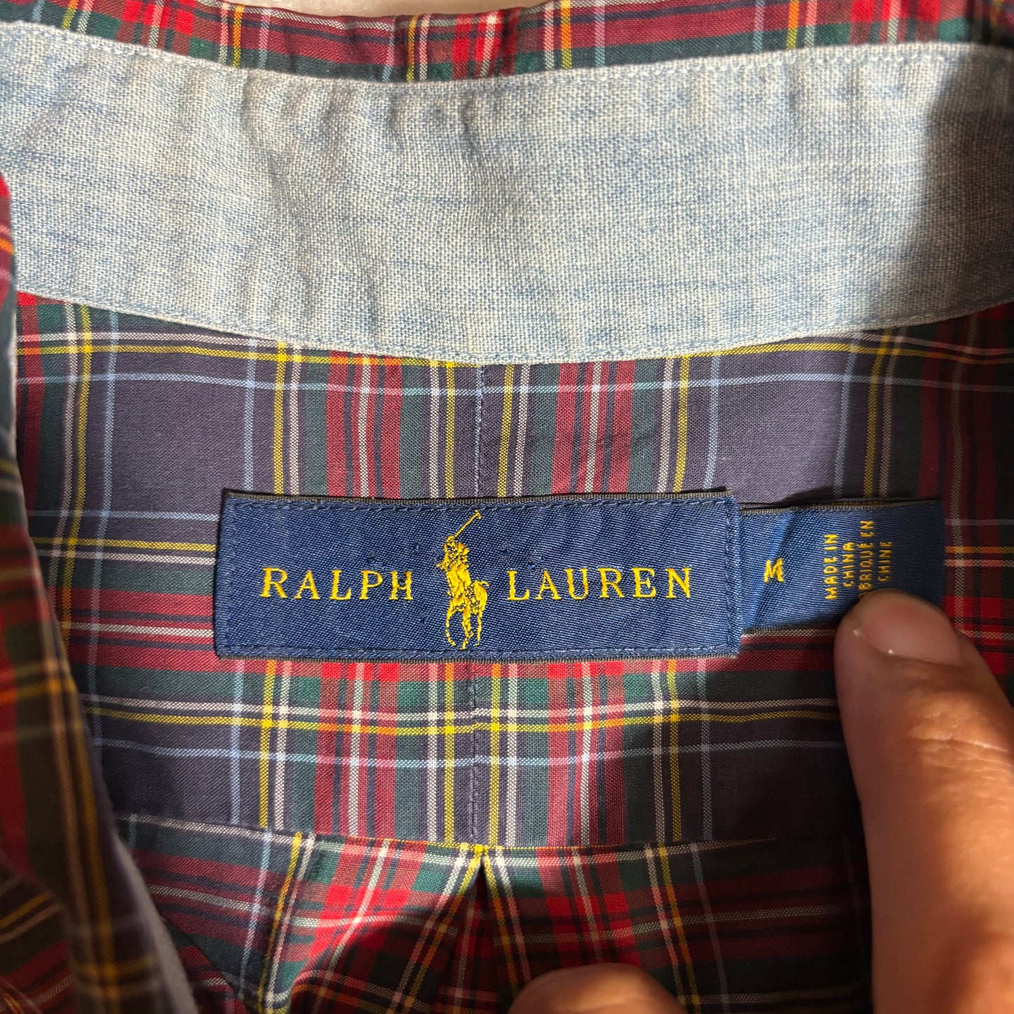 Men's Button Shirt Medium