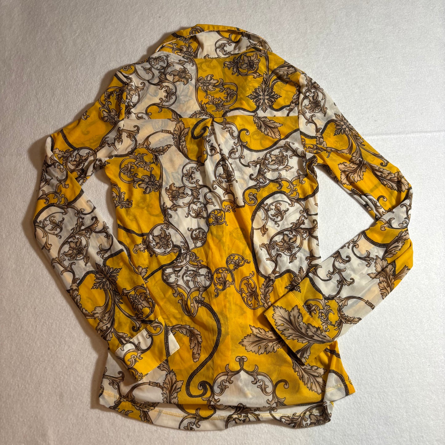 Women’s Button Shirt Medium