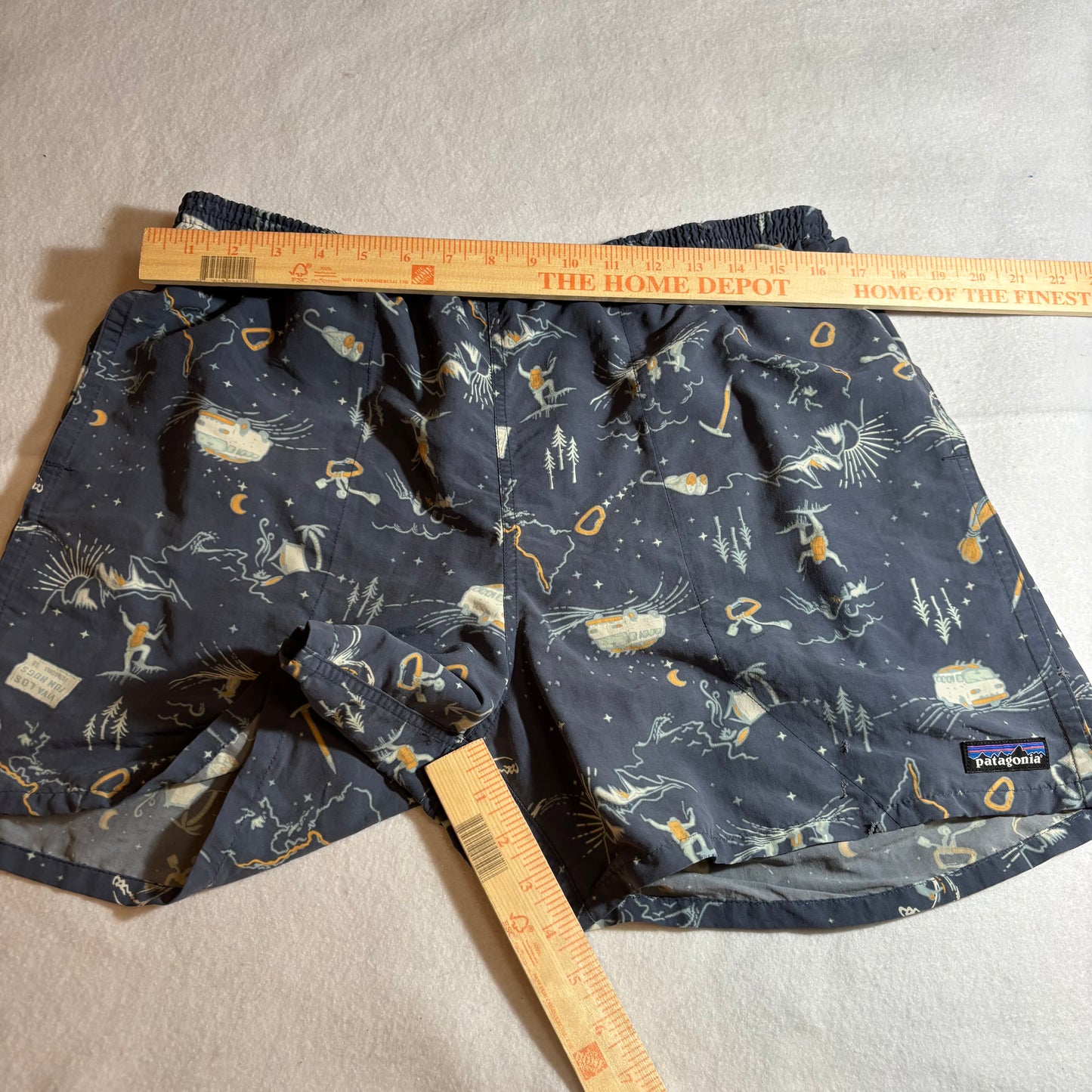 Men’s Shorts Large