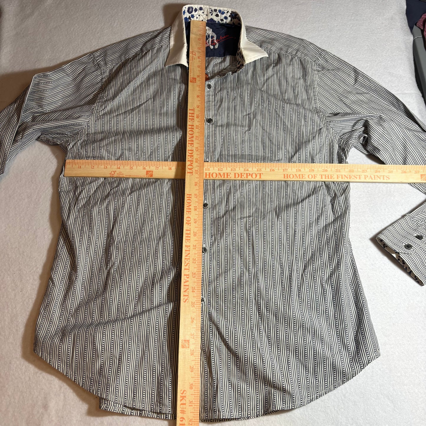 Men's Button Shirt XL