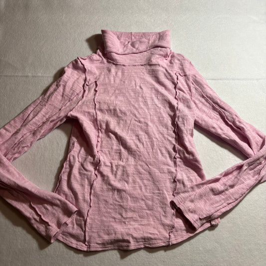 Women's Shirt Medium