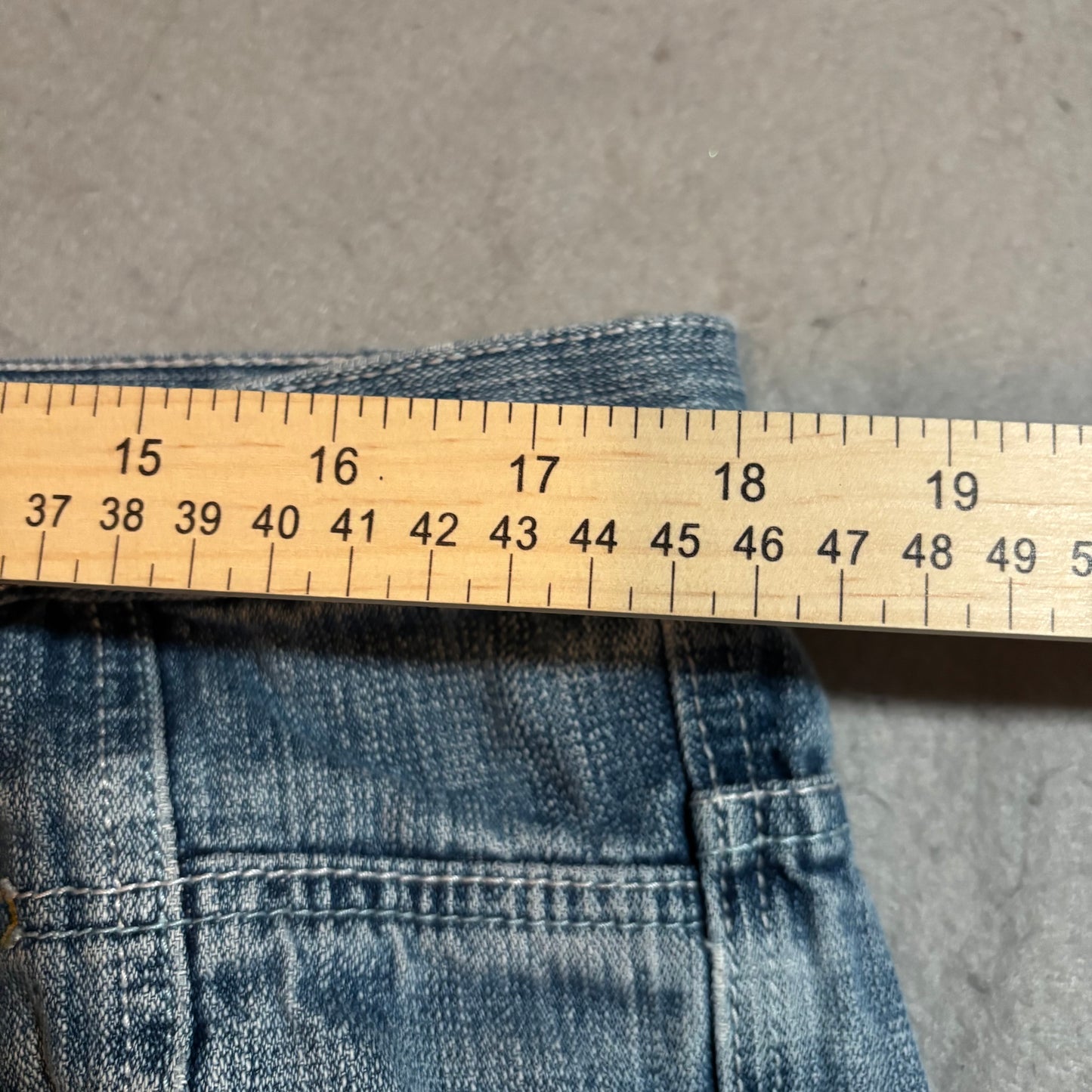 Men’s Shorts 38