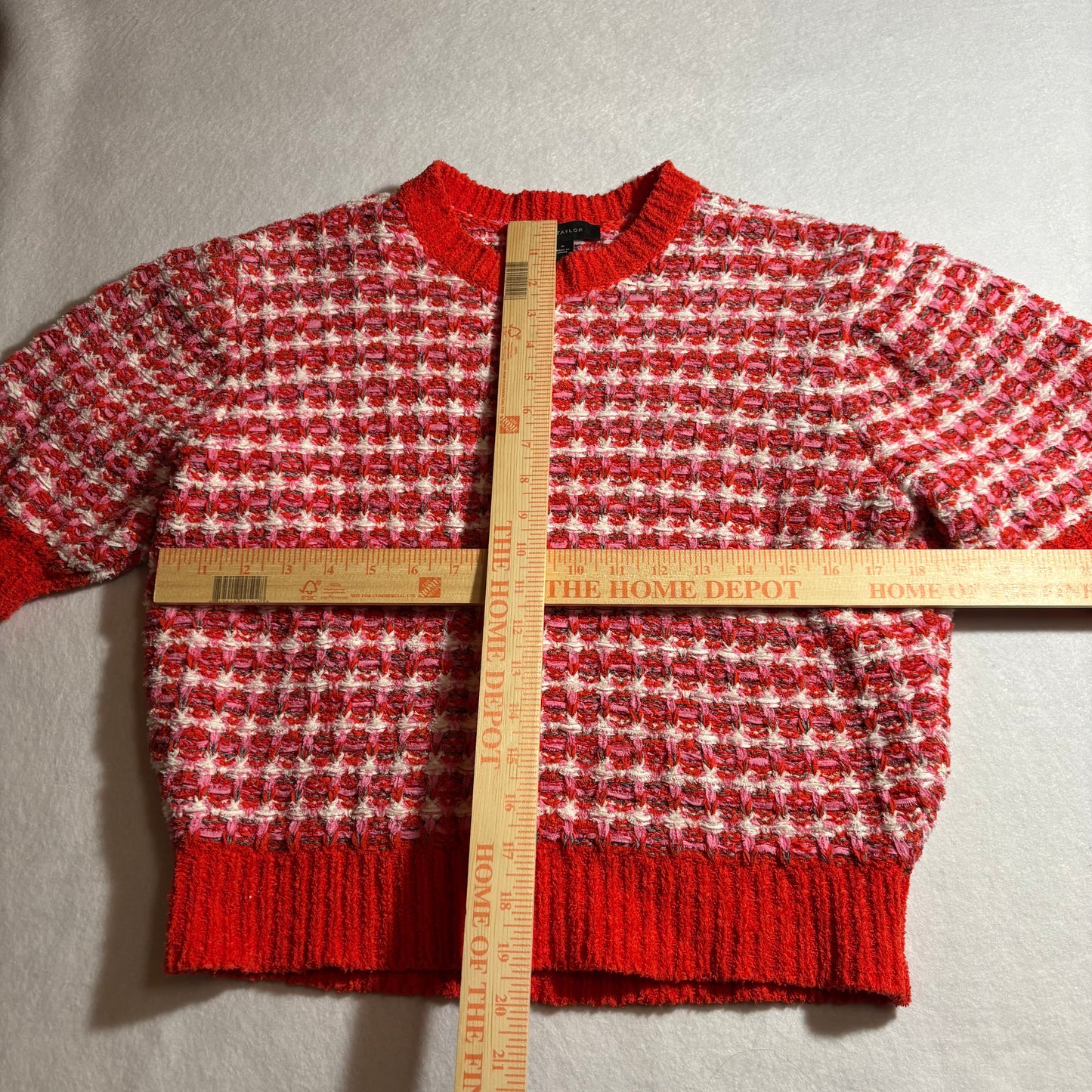 Women’s Sweater Medium