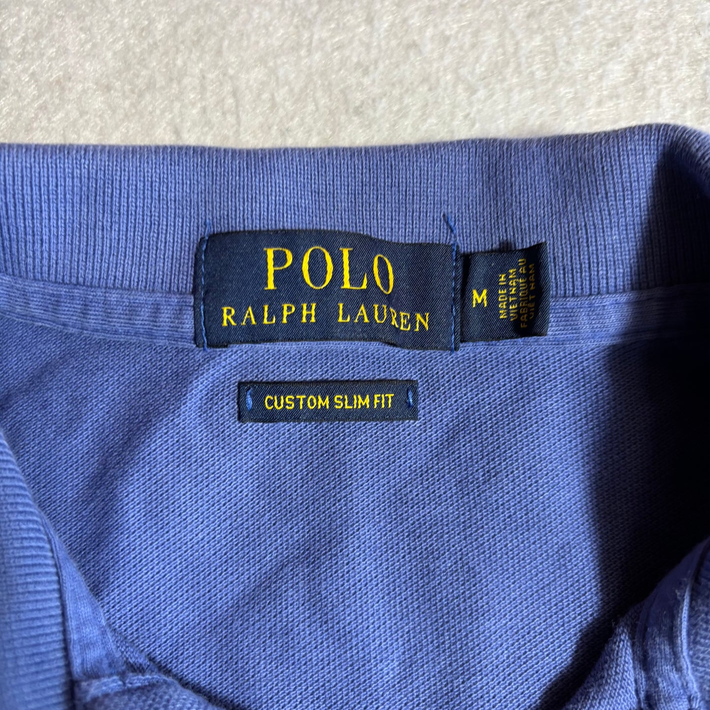 Men’s Shirt Medium