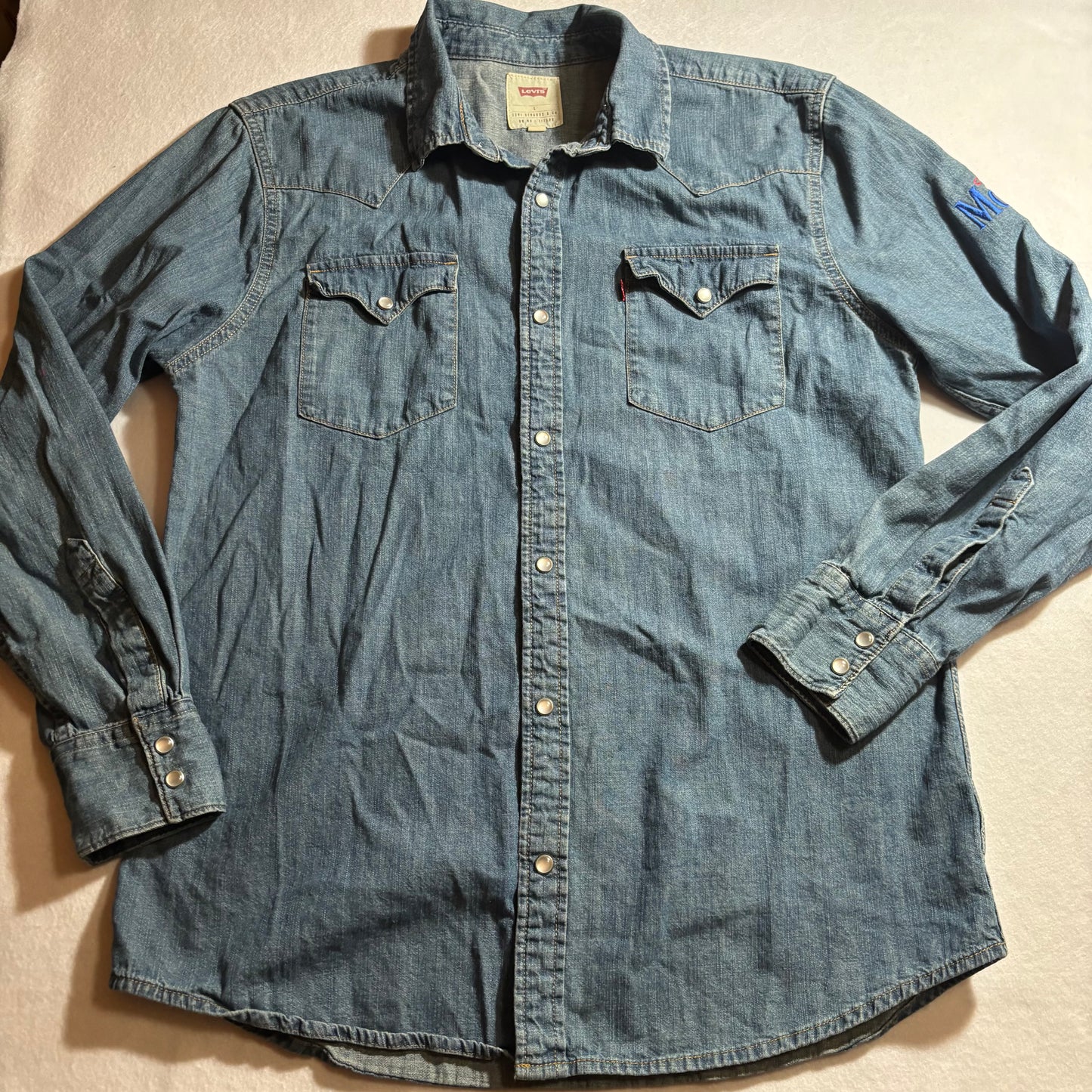 Men's Button Shirt Large