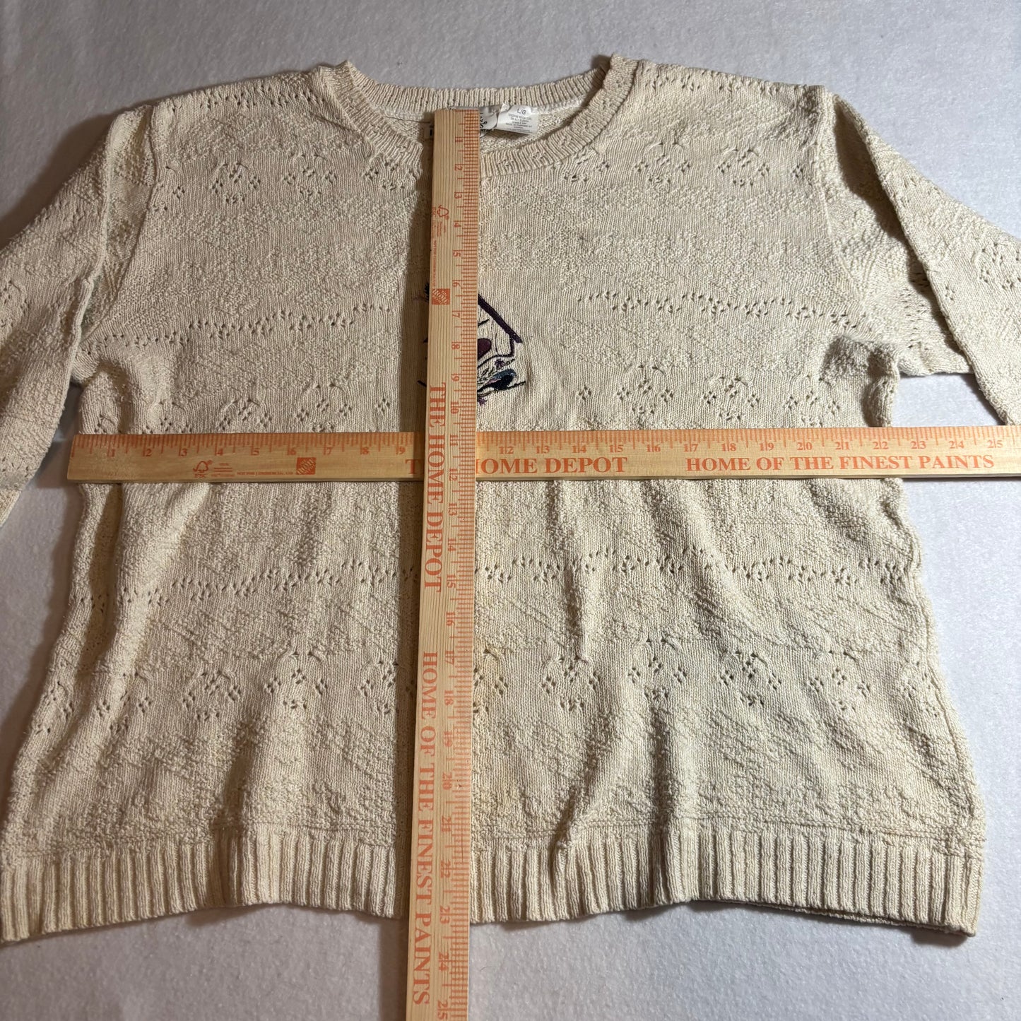 Women’s Sweater Large
