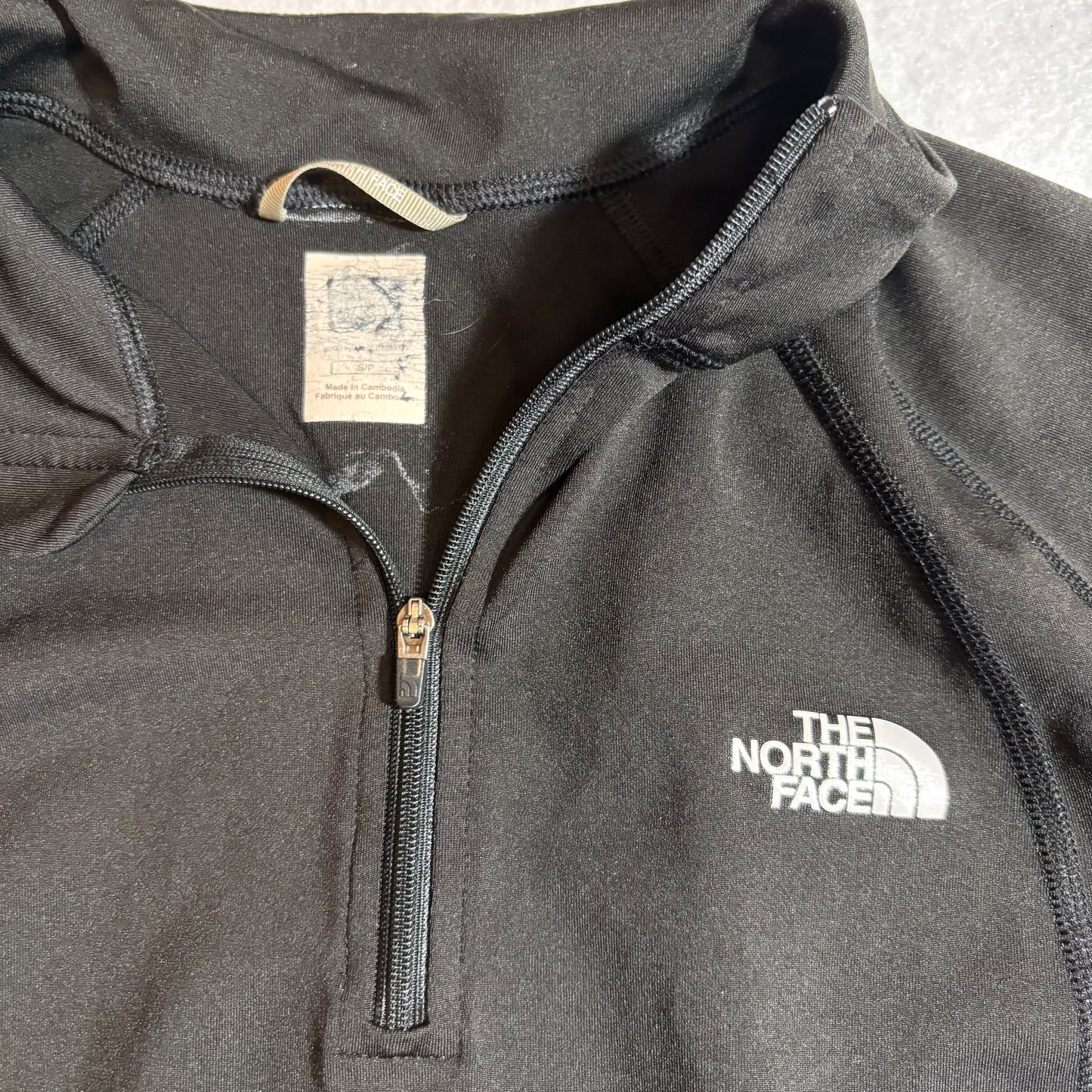Women’s Sweater Small