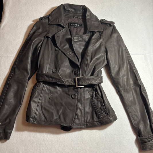 Women's Jacket Medium