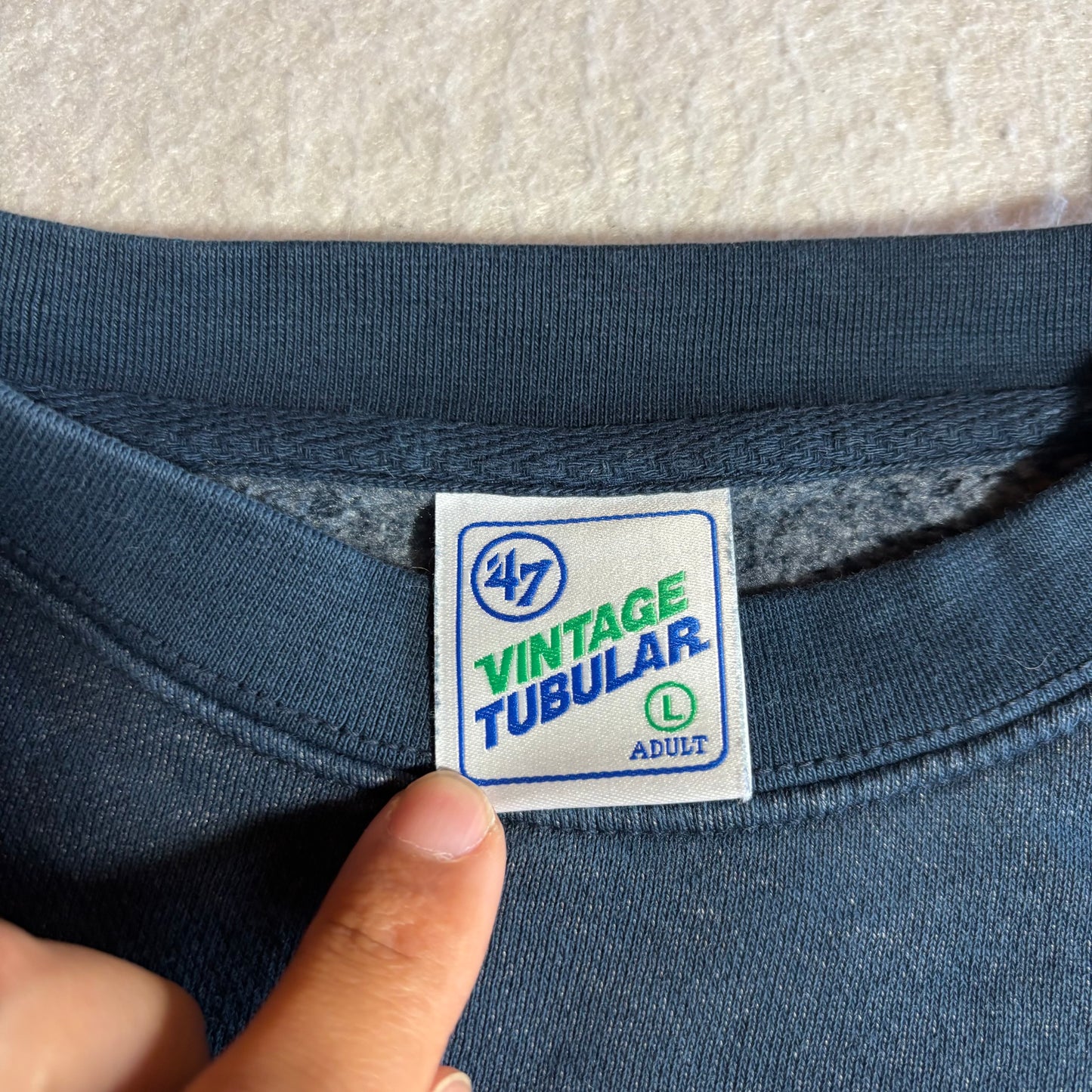 Men’s Sweater Large