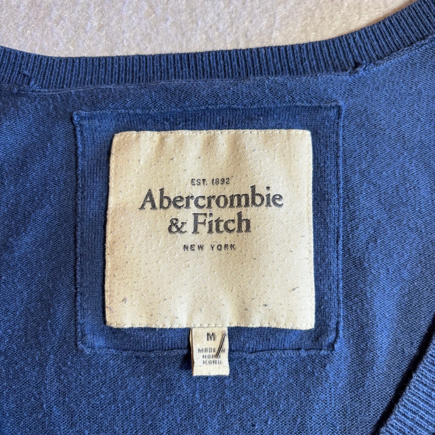 Women’s Sweater Medium
