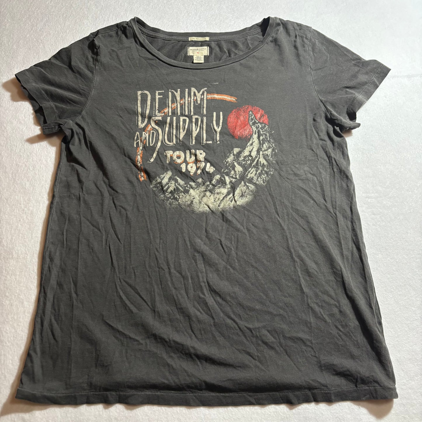 Women's Shirt Medium