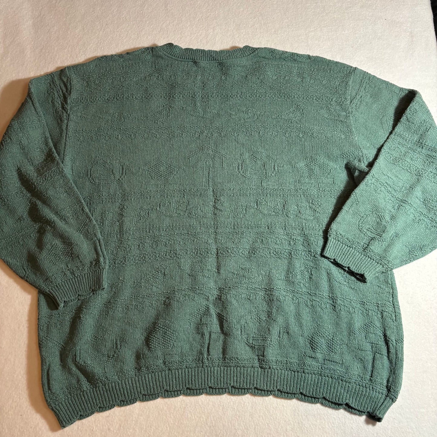 Women’s Sweater Large