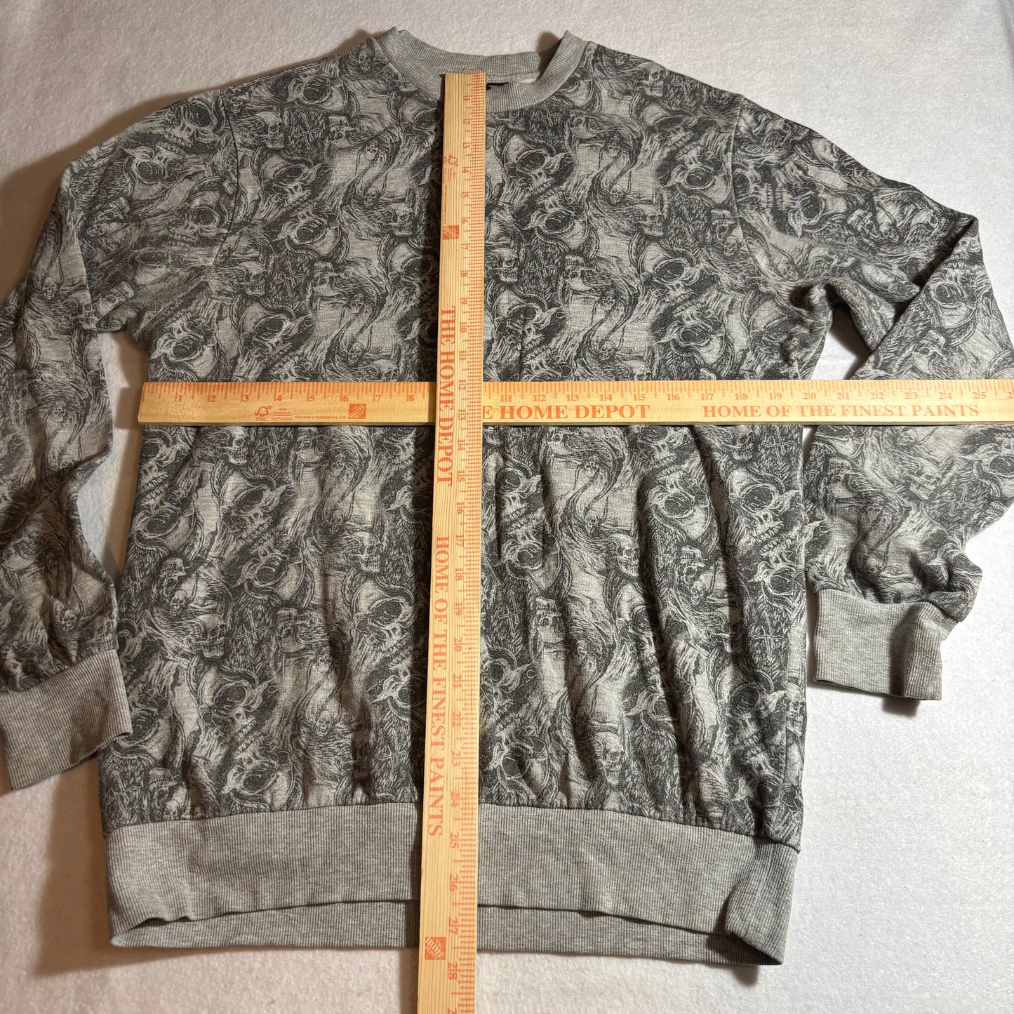 Men’s Sweatshirt Large