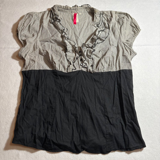 Women’s Shirt XL