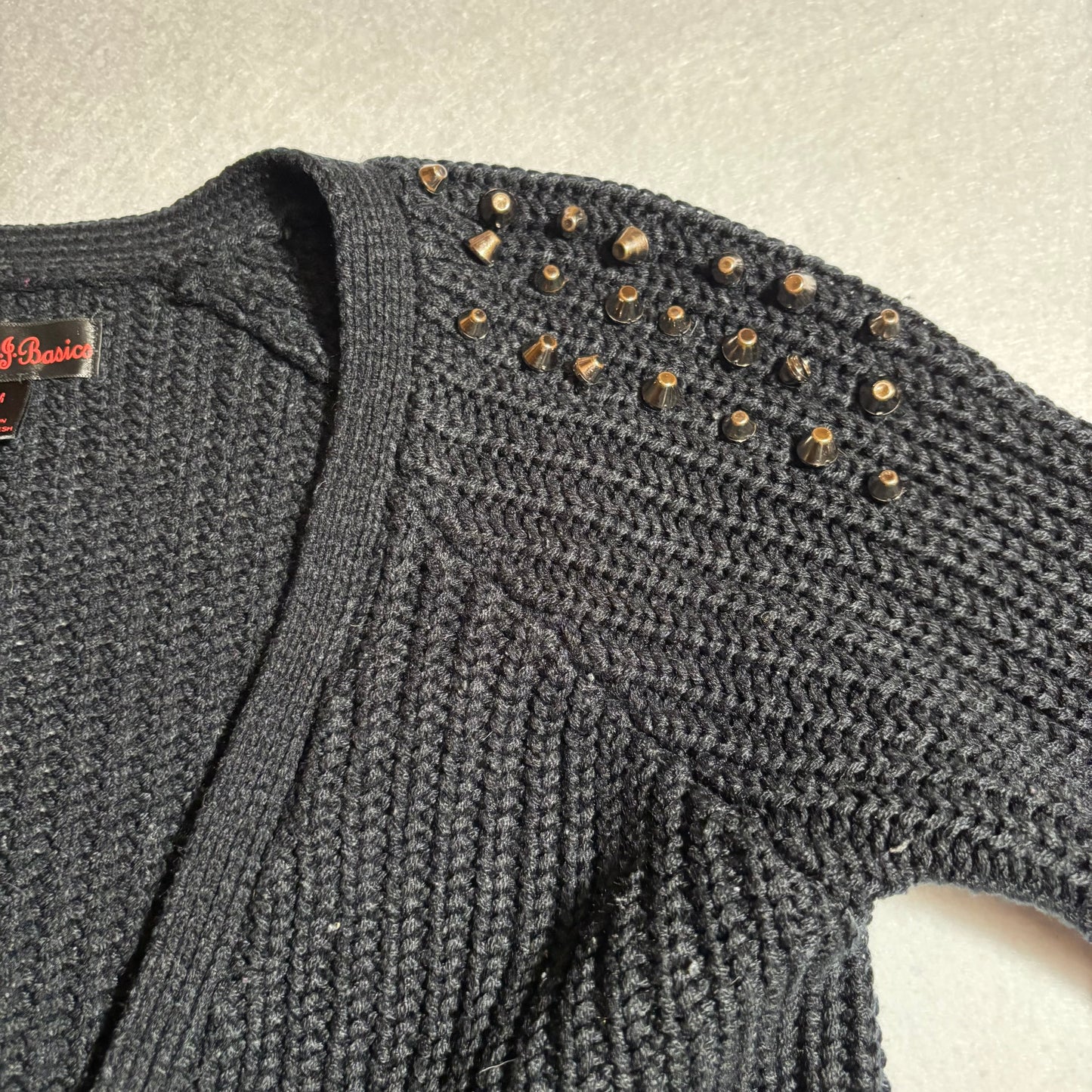 Women’s Sweater Medium