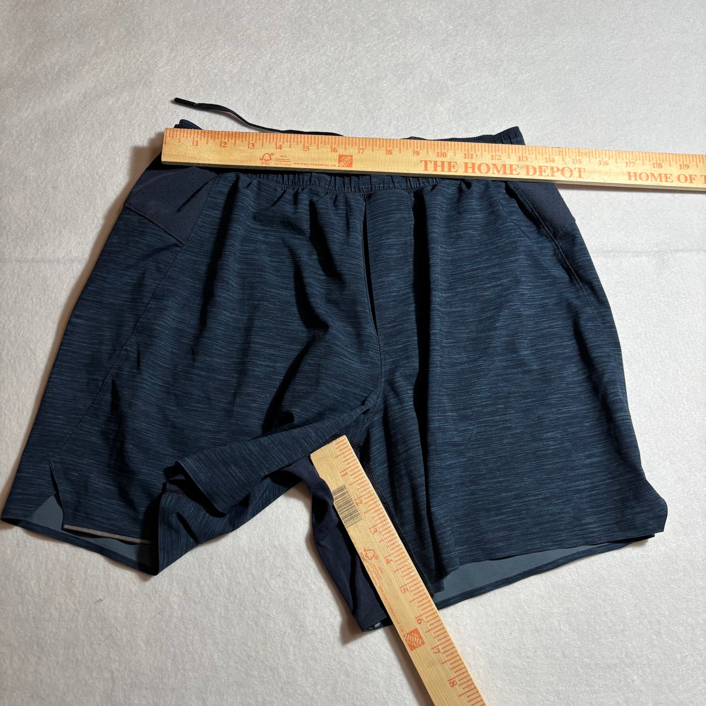 Men’s Shorts Medium