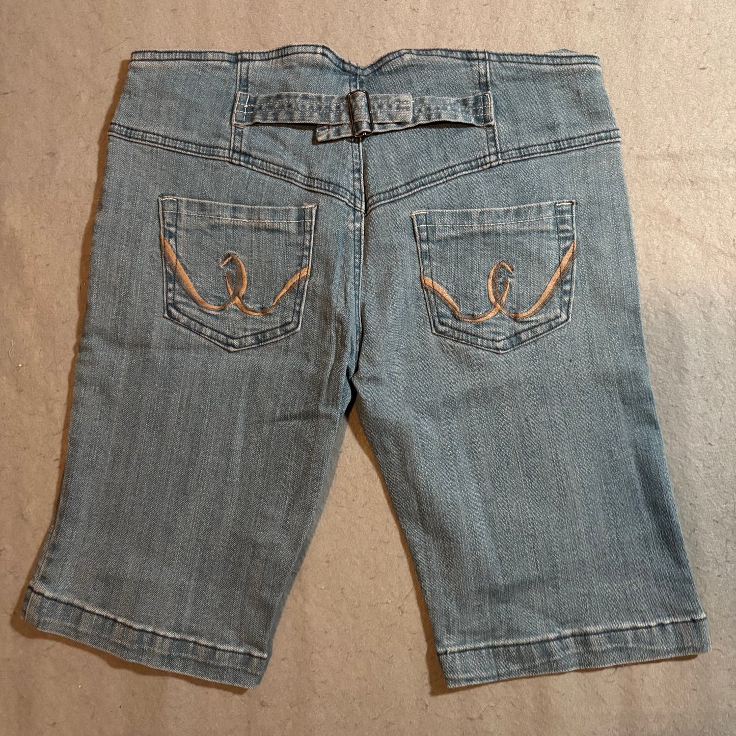 Women's Shorts 9