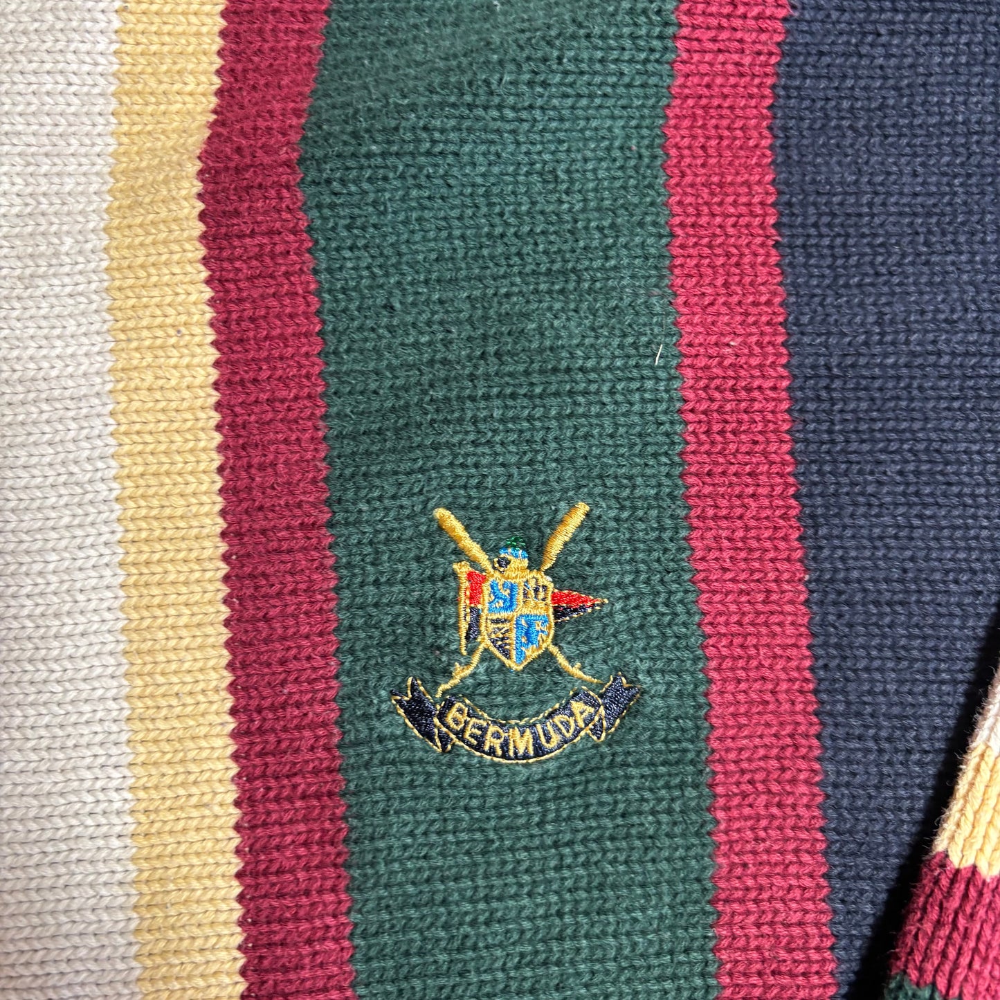 Men’s Sweater Large