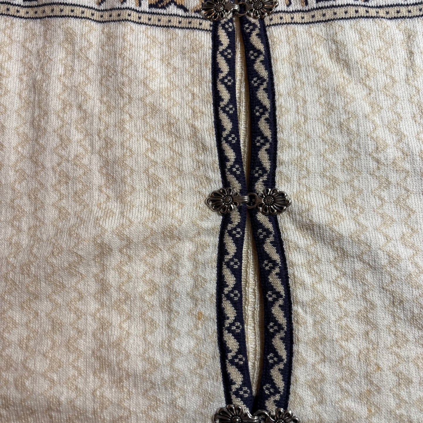 Women’s Sweater Large