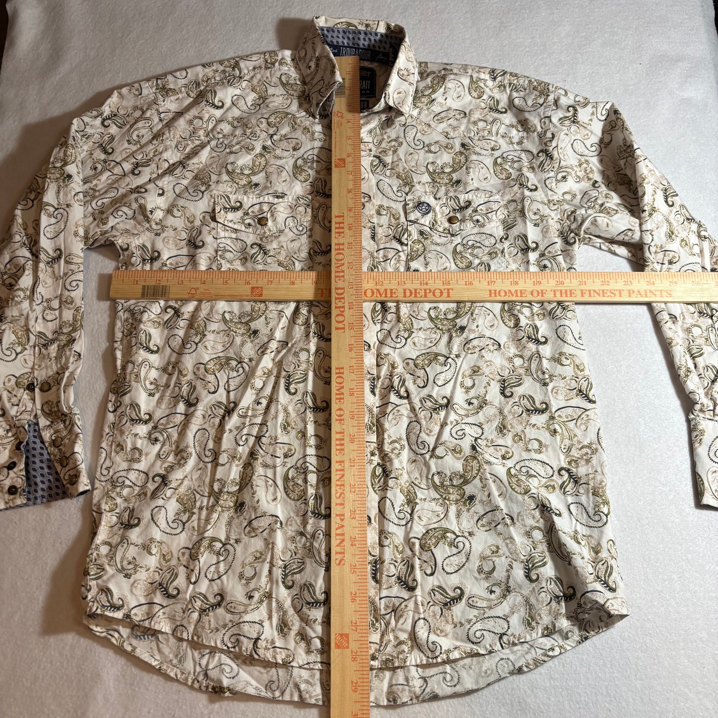 Men's Button Shirt Small