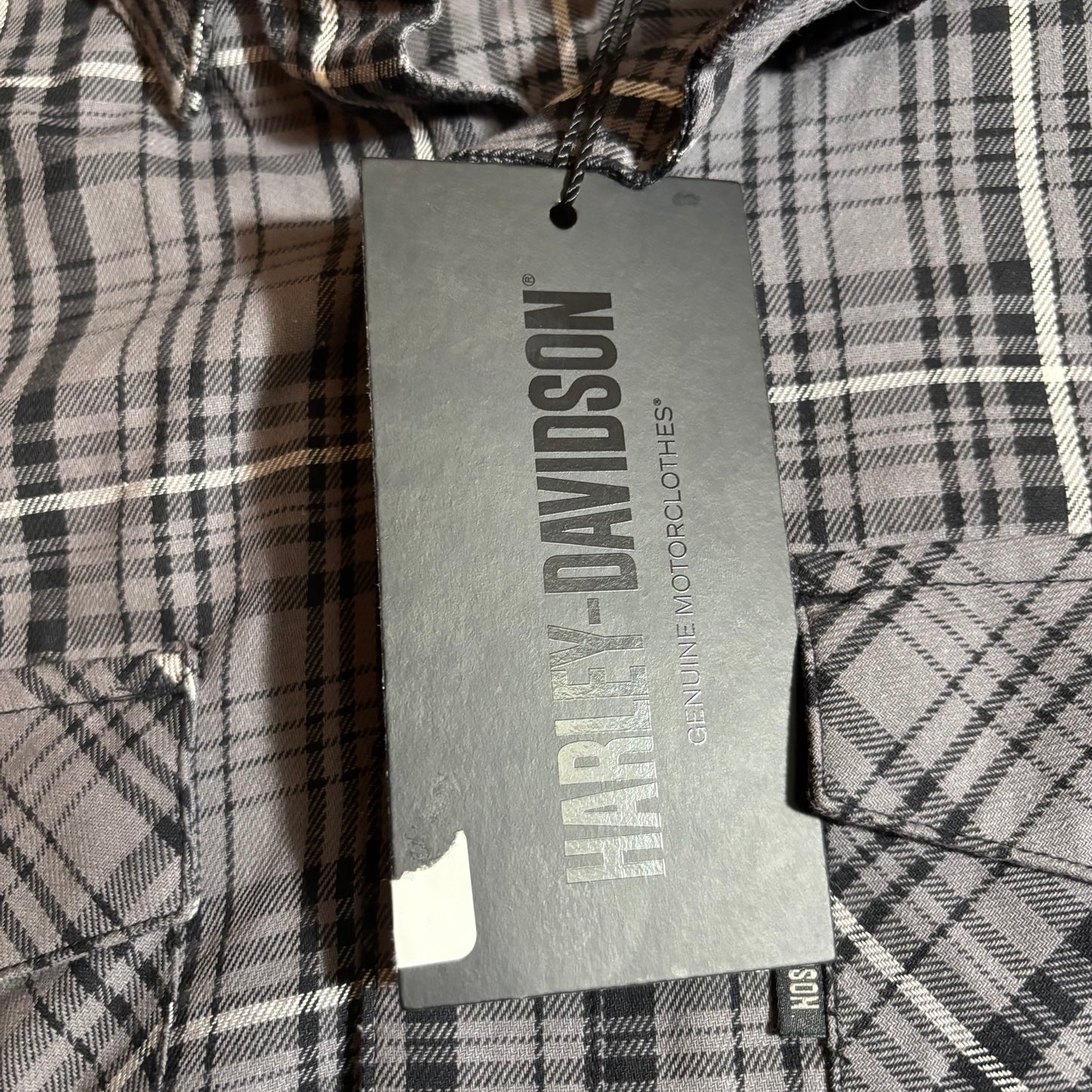 Men's Button Shirt Medium