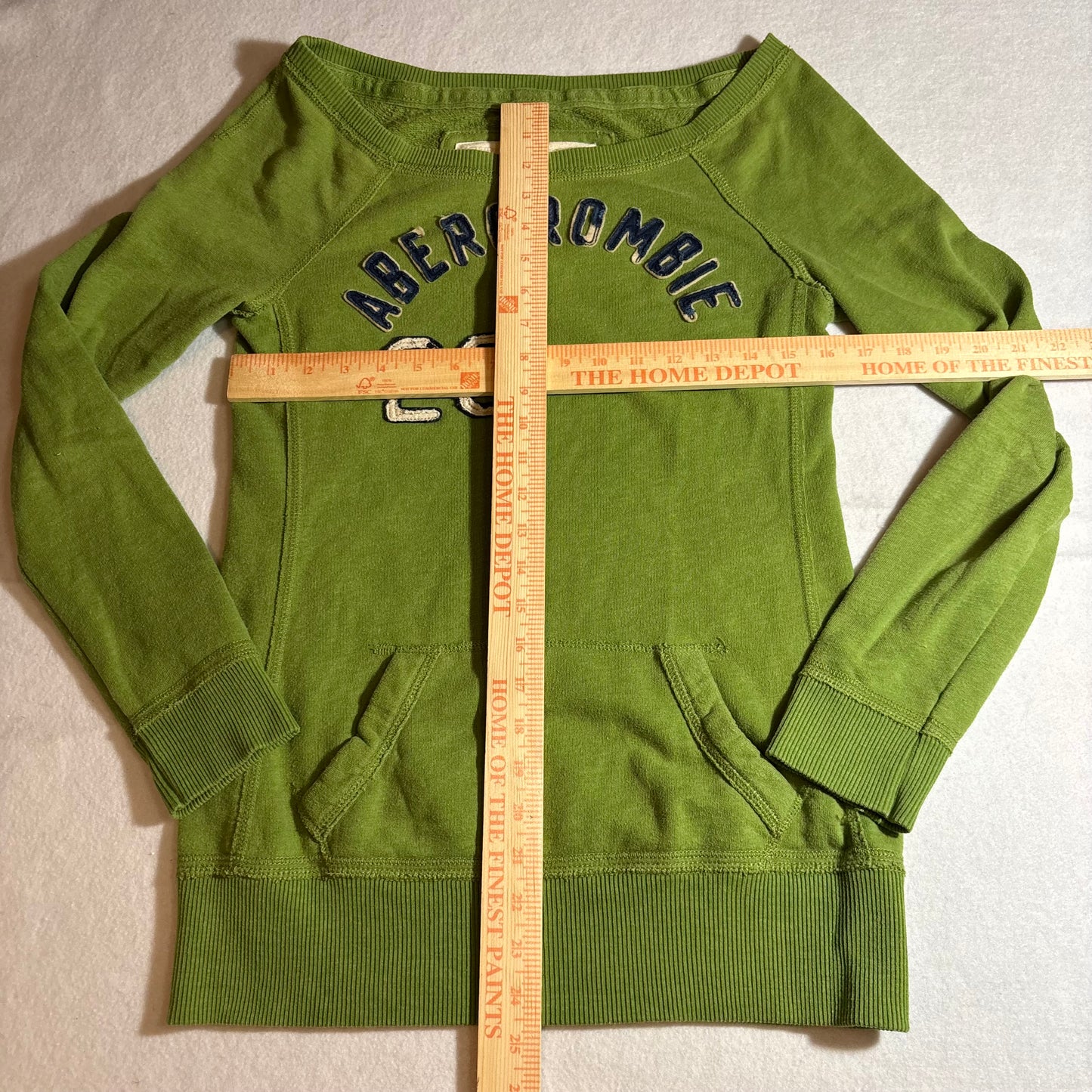 Women's Sweatshirt Small