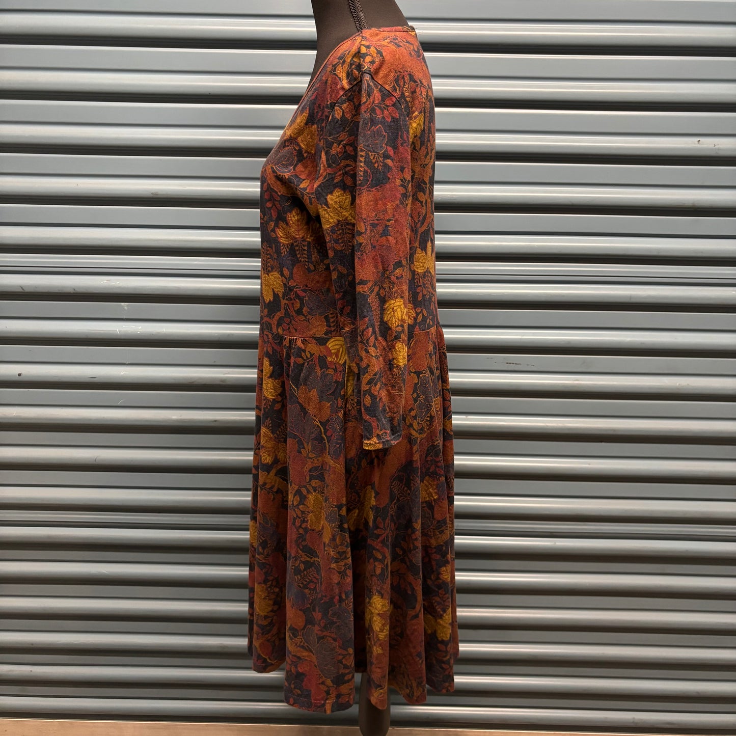 Women's Dress Medium