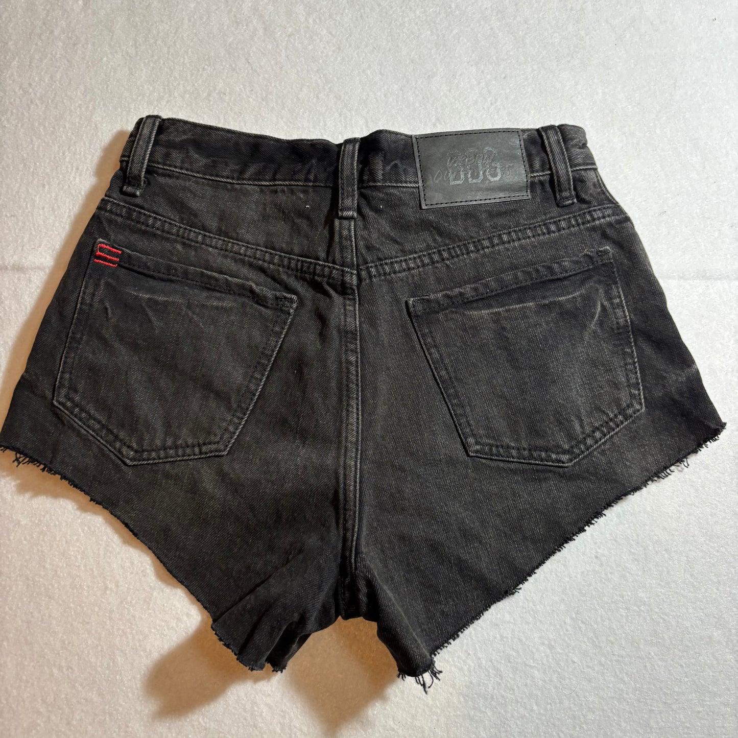 Women's Shorts 25