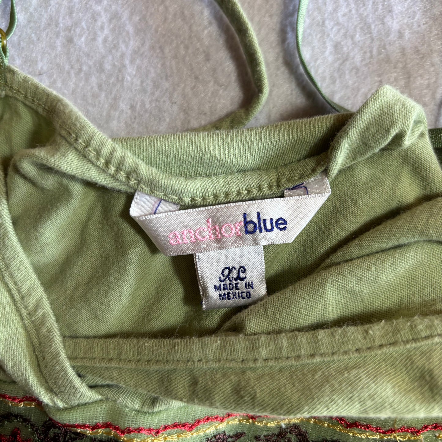 Women’s Shirt XL