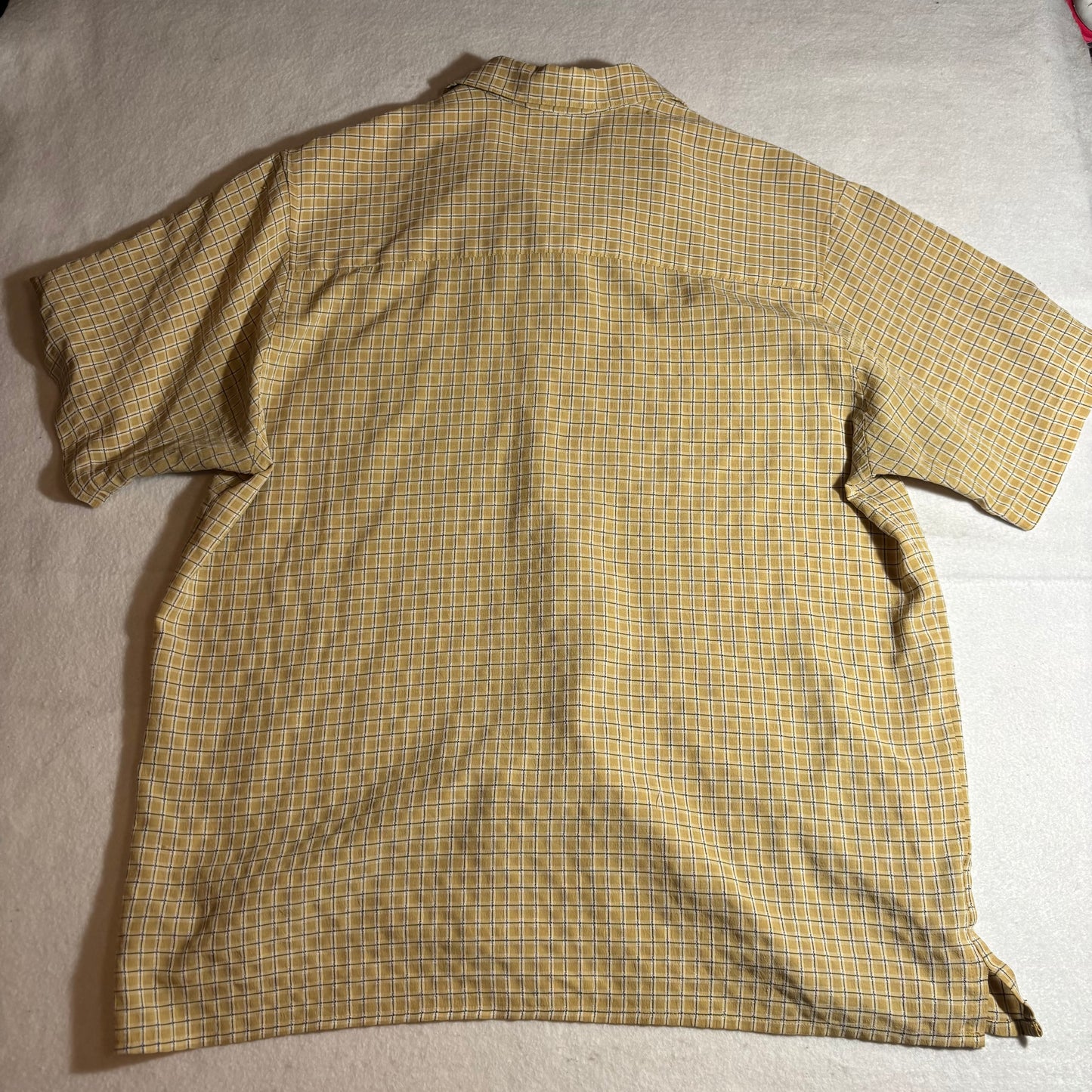 Men's Button Shirt Large