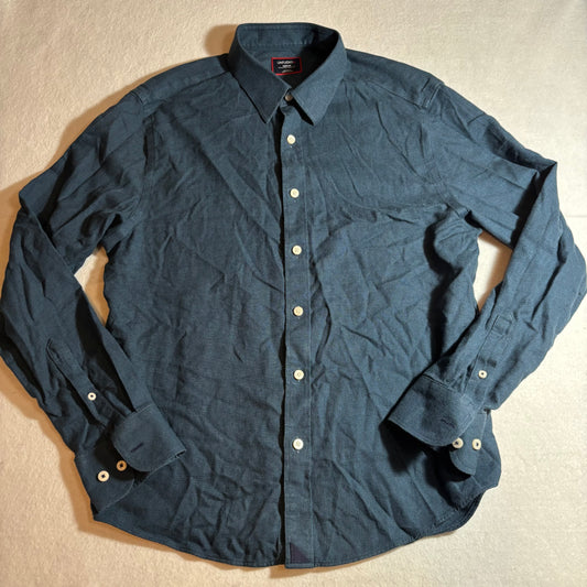 Men's Button Shirt Medium