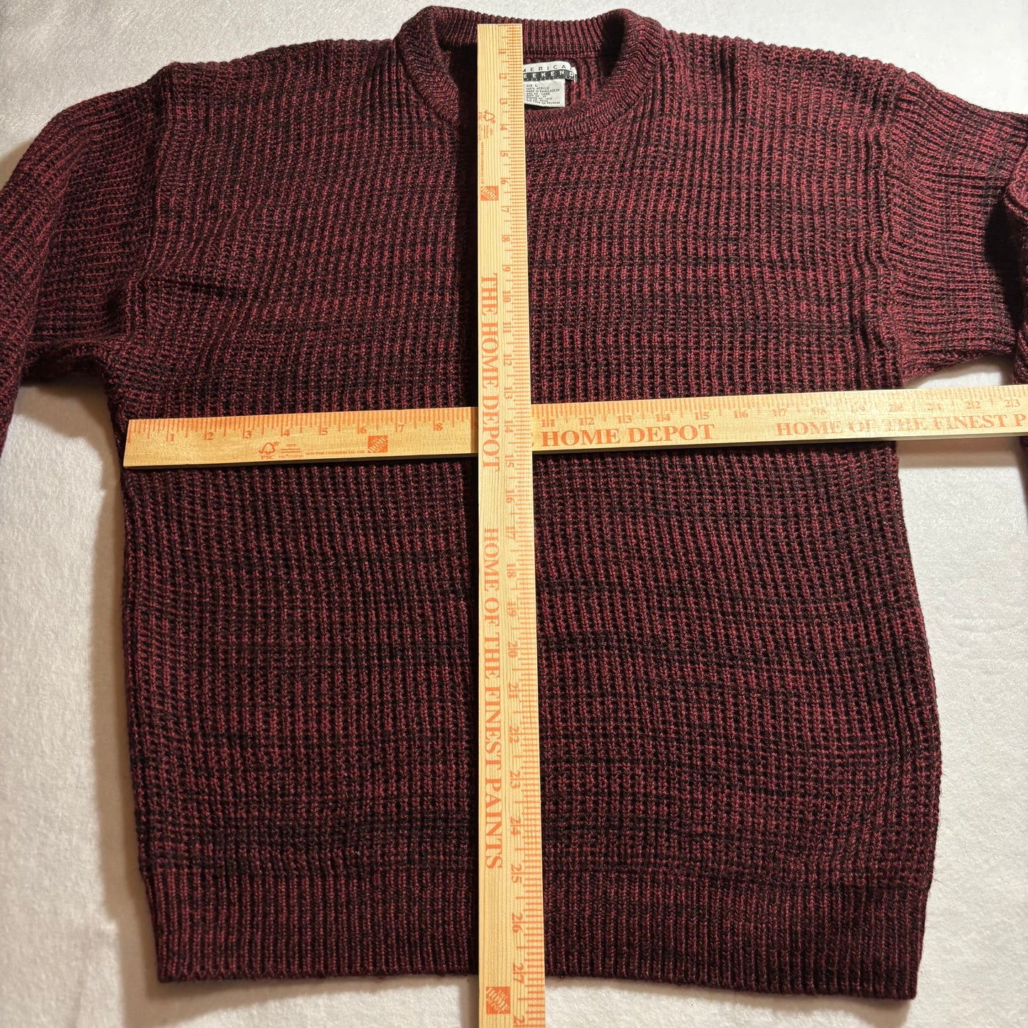 Men’s Sweater Large